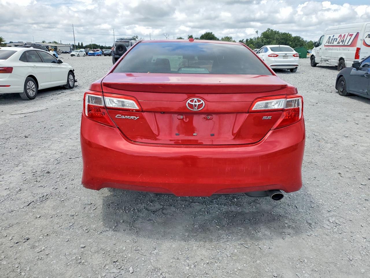 2013 Toyota Camry Se Red vin: 4T1BF1FKXDU692896