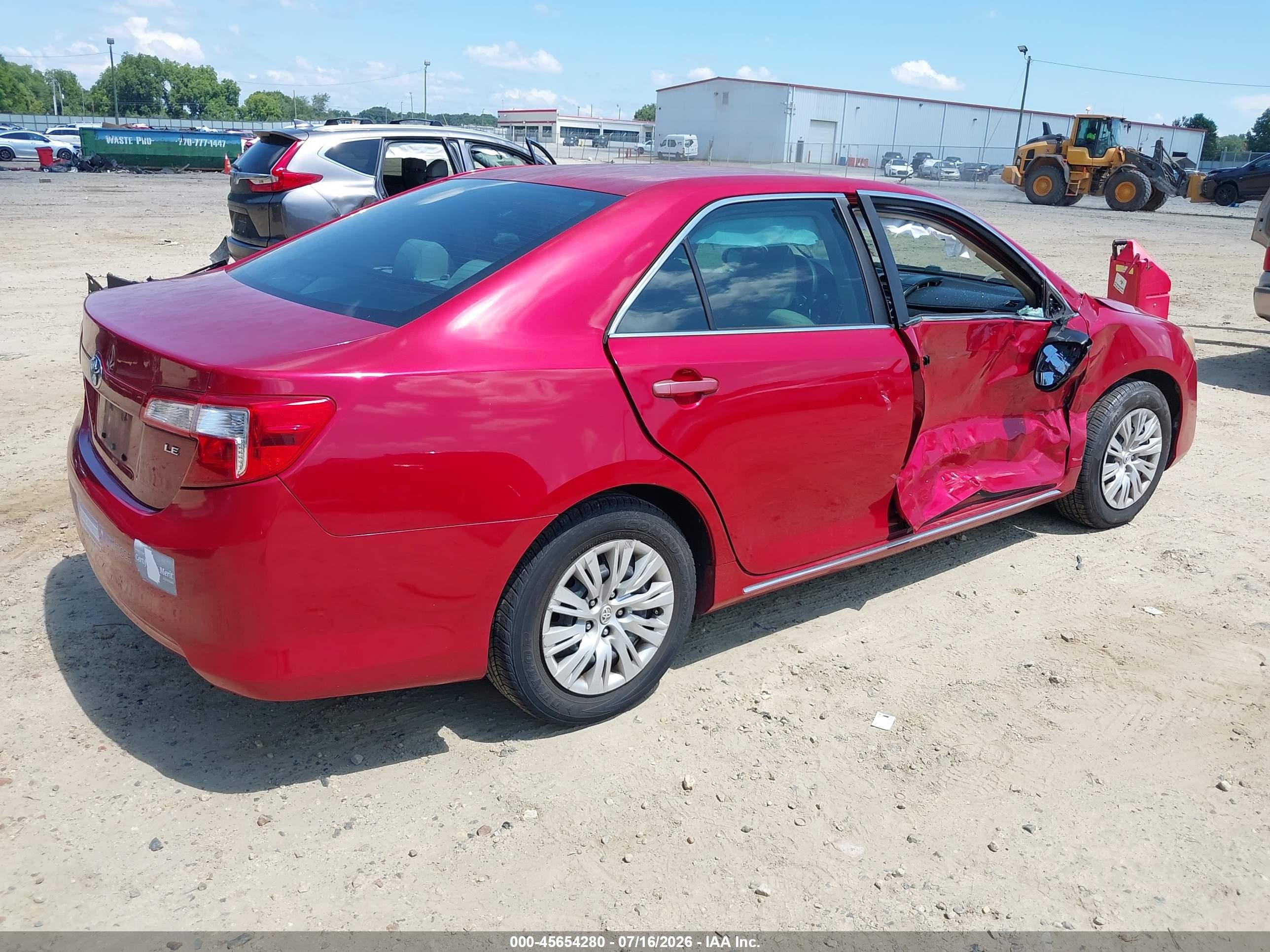 2013 Toyota Camry Le Red vin: 4T1BF1FKXDU695586