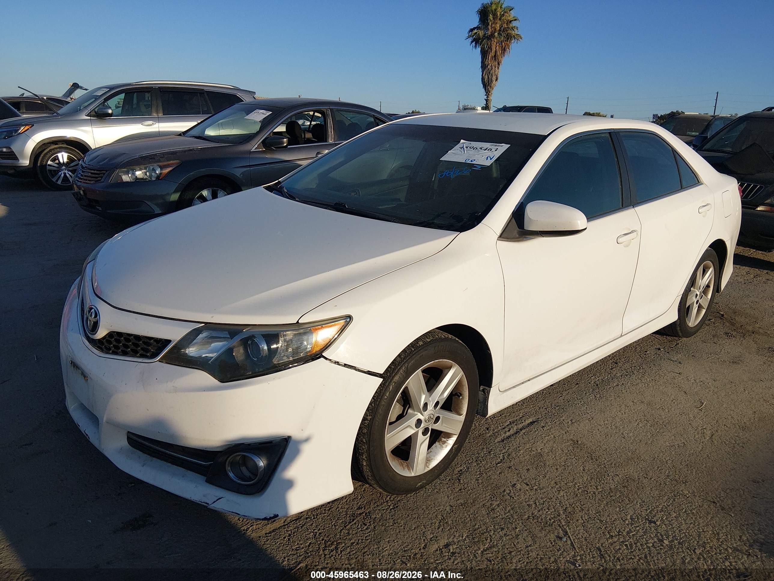 2013 Toyota Camry Se White vin: 4T1BF1FKXDU698388