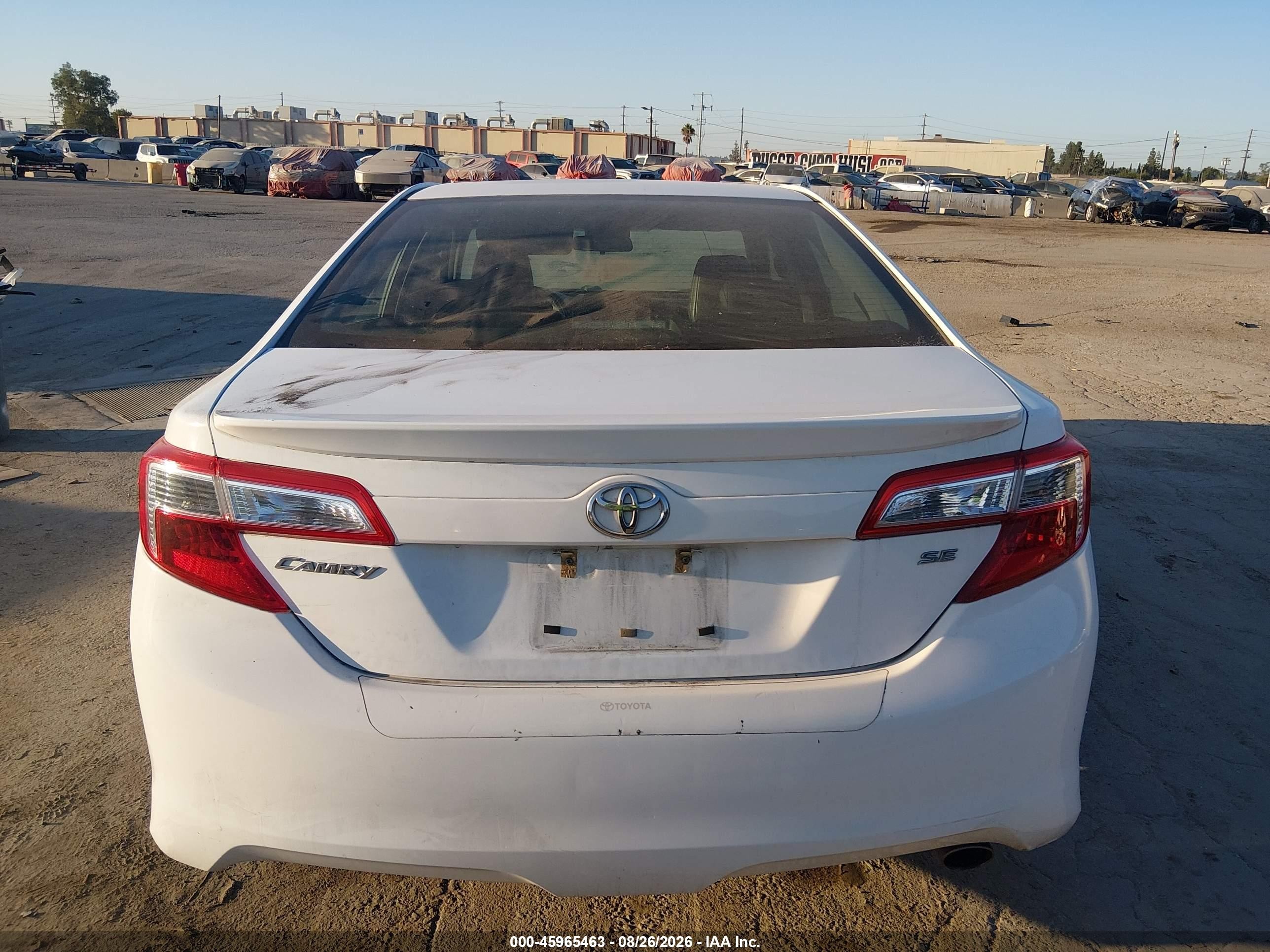 2013 Toyota Camry Se White vin: 4T1BF1FKXDU698388