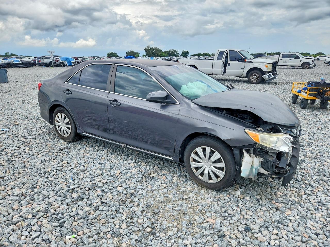 2013 Toyota Camry Le Gray vin: 4T1BF1FKXDU703749