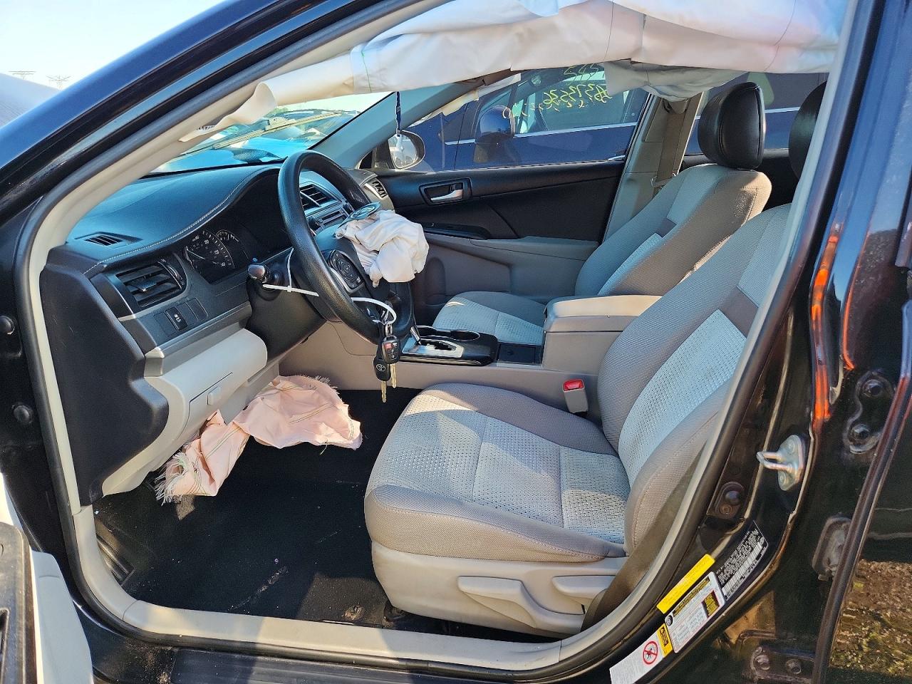 2014 Toyota Camry Le Black vin: 4T1BF1FKXEU308035