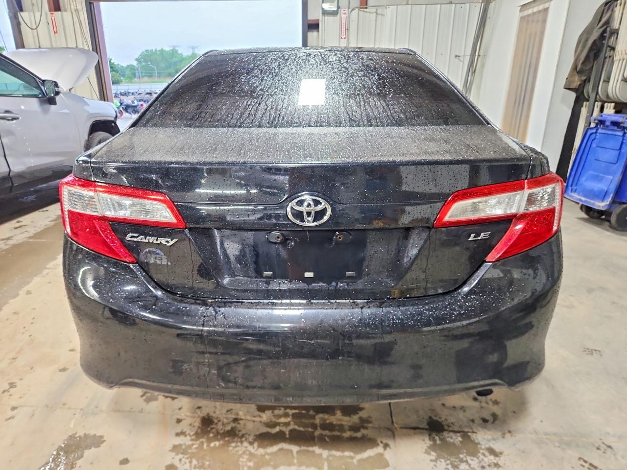2014 Toyota Camry Le Black vin: 4T1BF1FKXEU308035