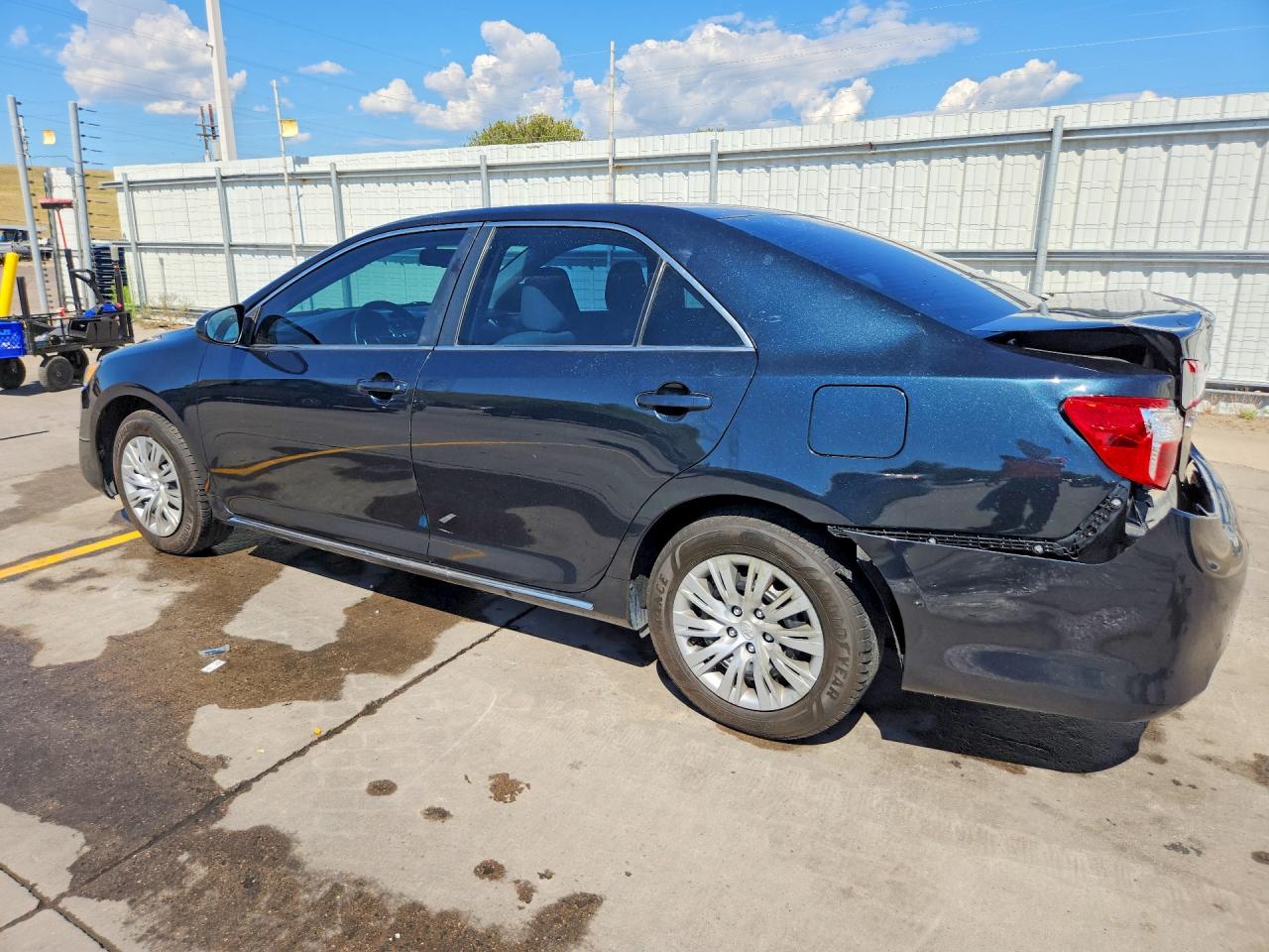 2014 Toyota Camry Le Charcoal vin: 4T1BF1FKXEU312571