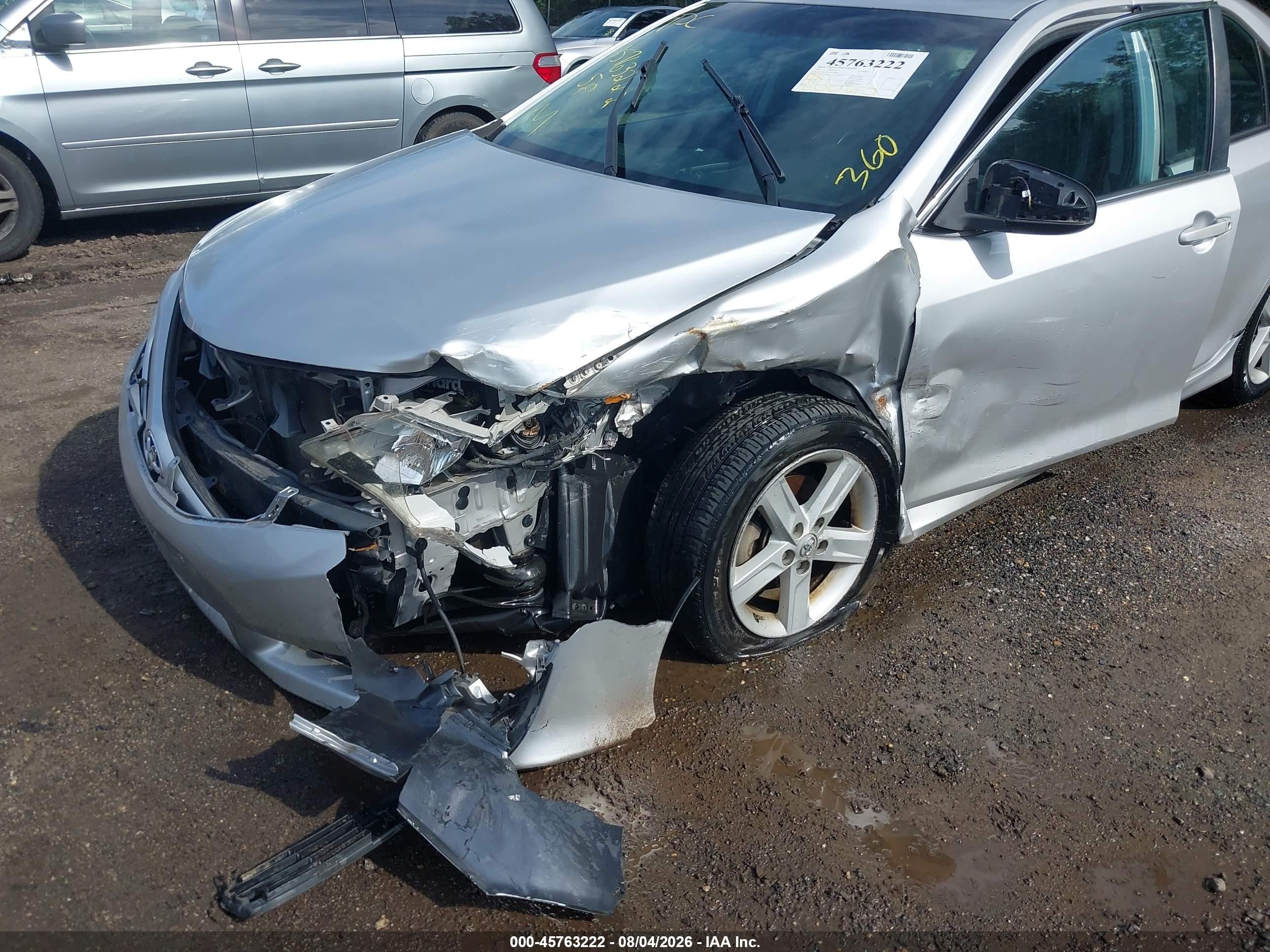 2014 Toyota Camry Se Silver vin: 4T1BF1FKXEU316085