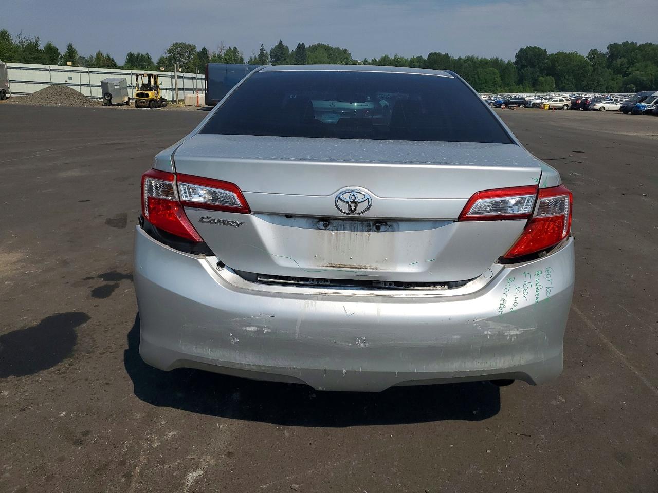 2014 Toyota Camry Se Silver vin: 4T1BF1FKXEU318886