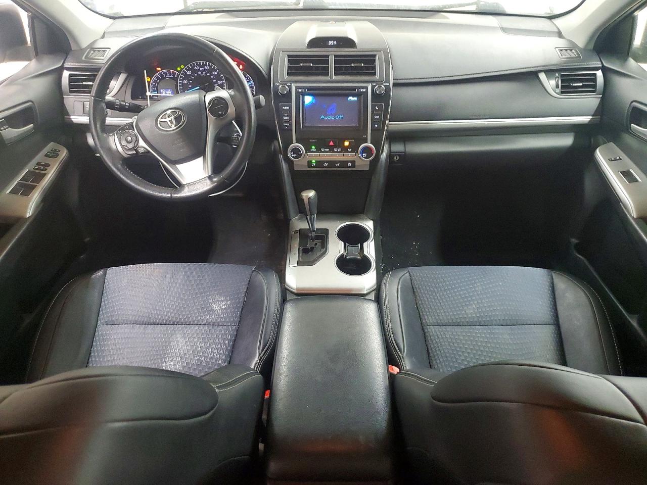 2014 Toyota Camry Se White vin: 4T1BF1FKXEU323098