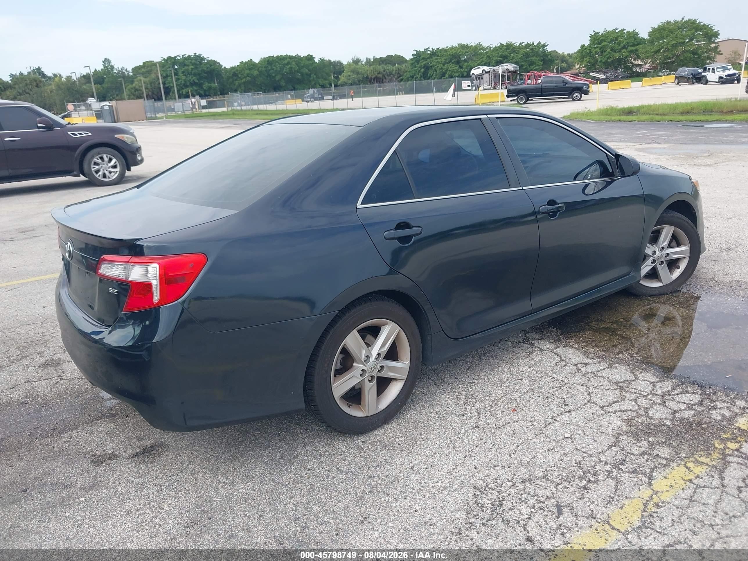 2014 Toyota Camry Se Dark Blue vin: 4T1BF1FKXEU325580