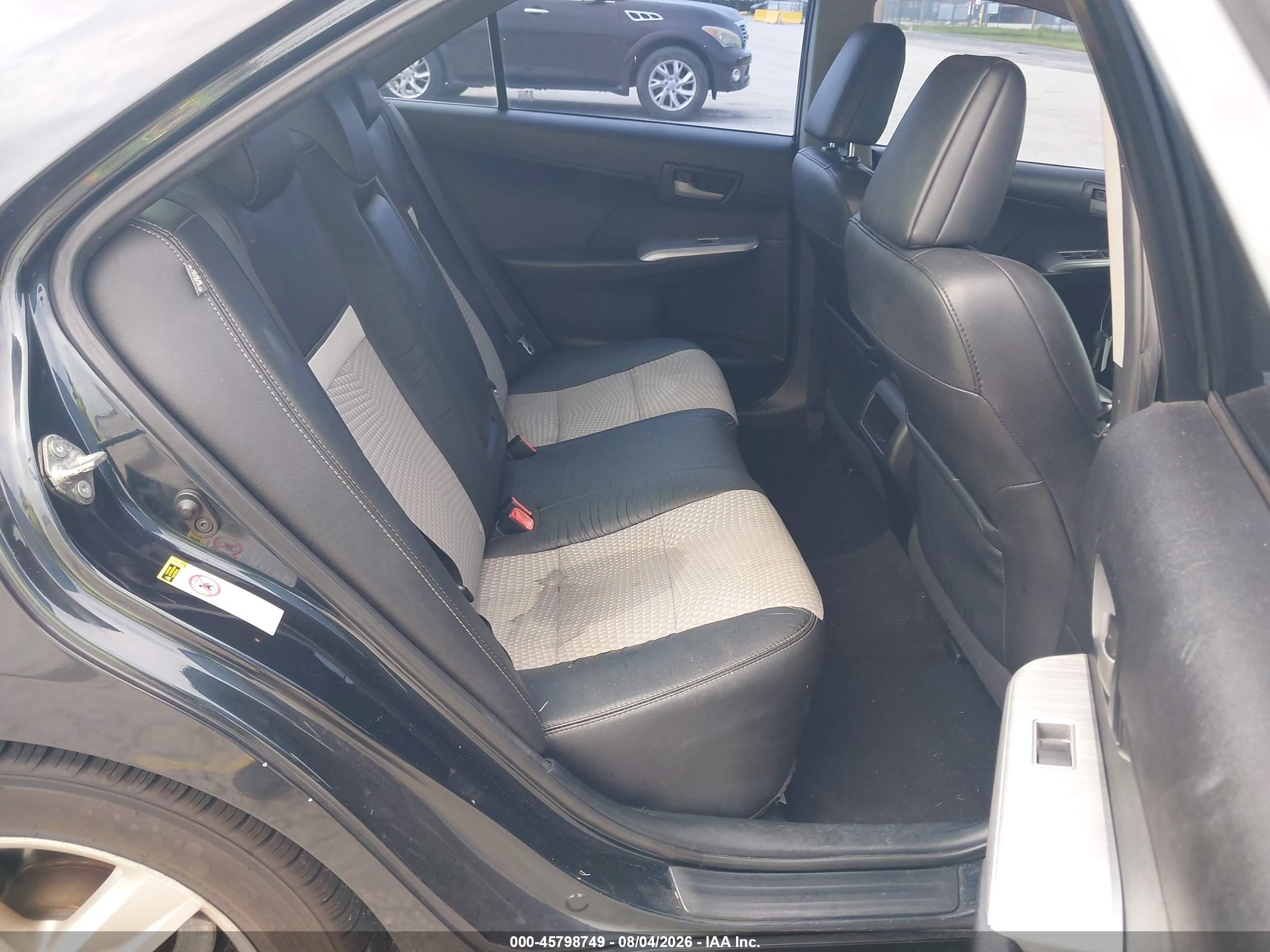 2014 Toyota Camry Se Dark Blue vin: 4T1BF1FKXEU325580