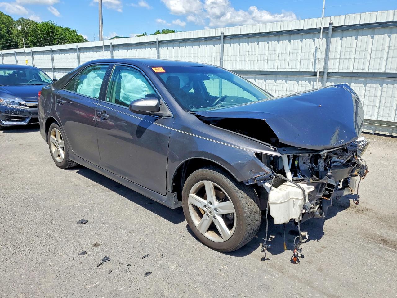 2014 Toyota Camry Se Gray vin: 4T1BF1FKXEU336787