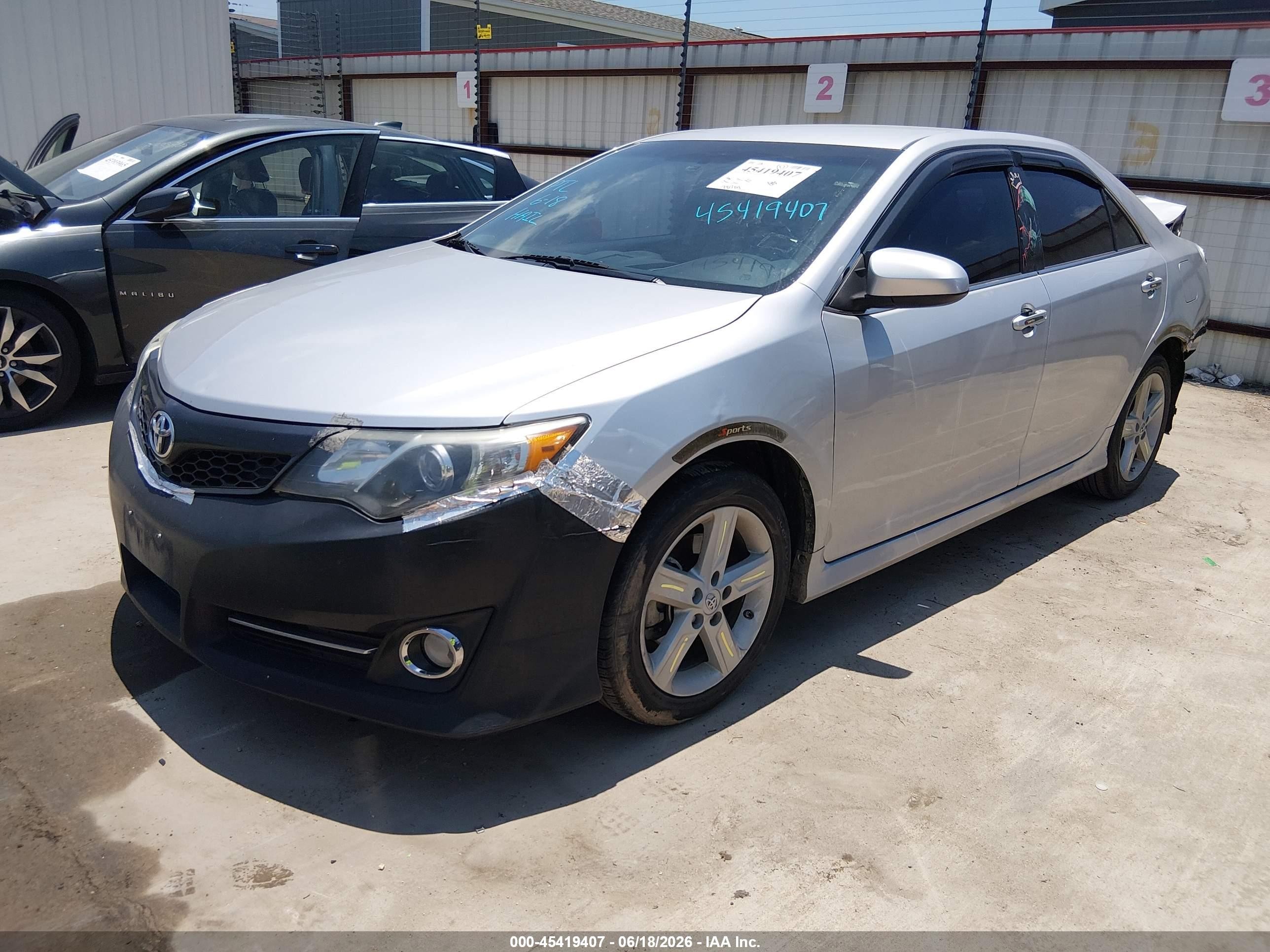 2014 Toyota Camry Se Silver vin: 4T1BF1FKXEU348275