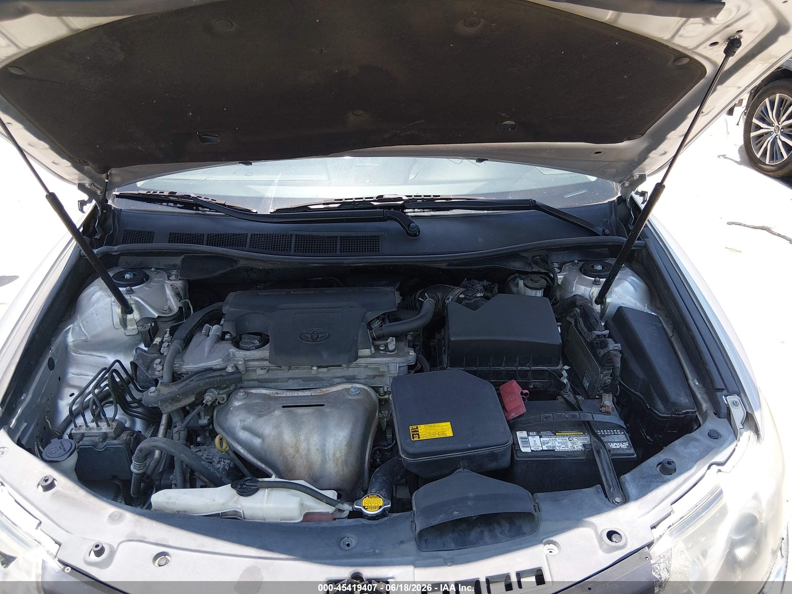 2014 Toyota Camry Se Silver vin: 4T1BF1FKXEU348275