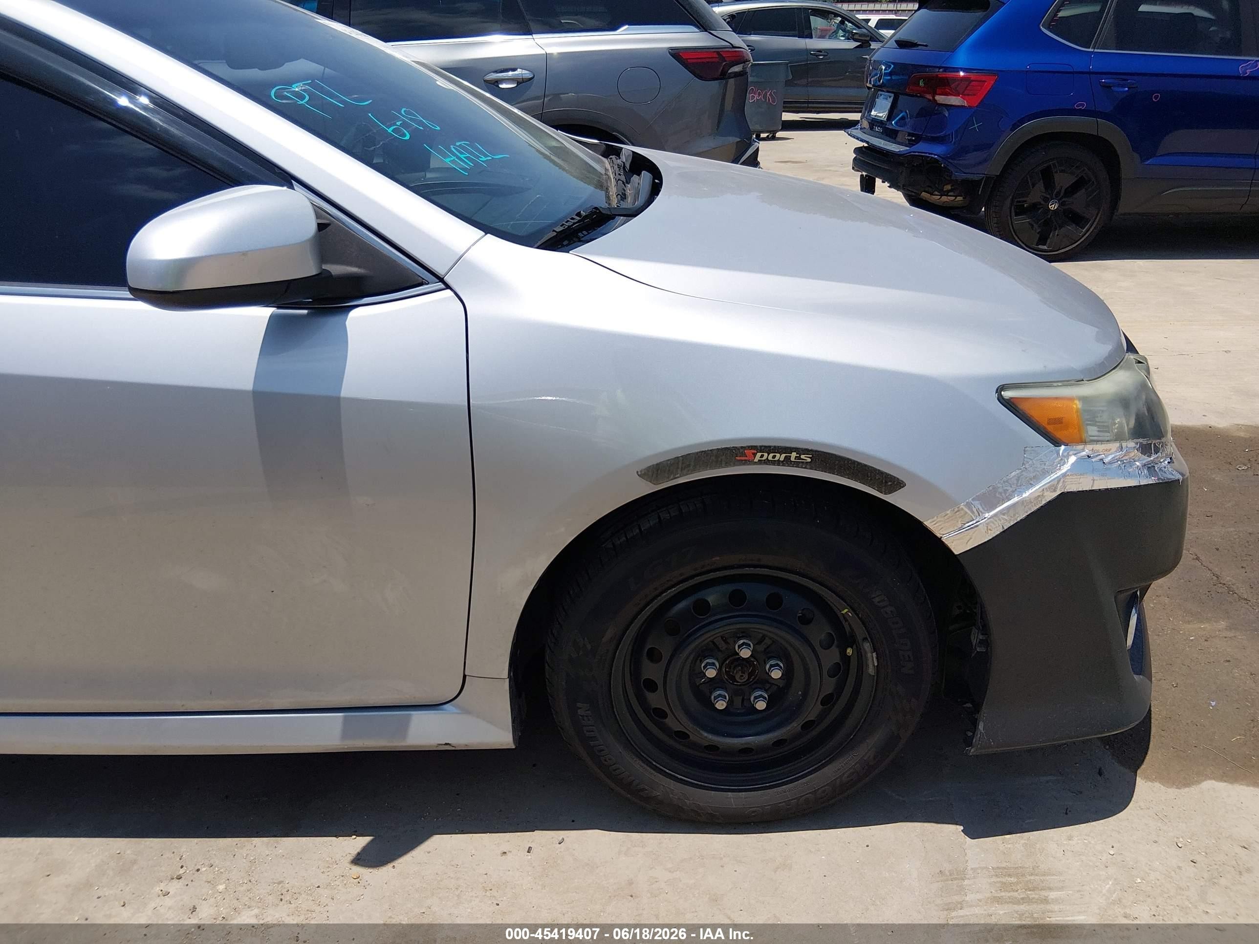 2014 Toyota Camry Se Silver vin: 4T1BF1FKXEU348275