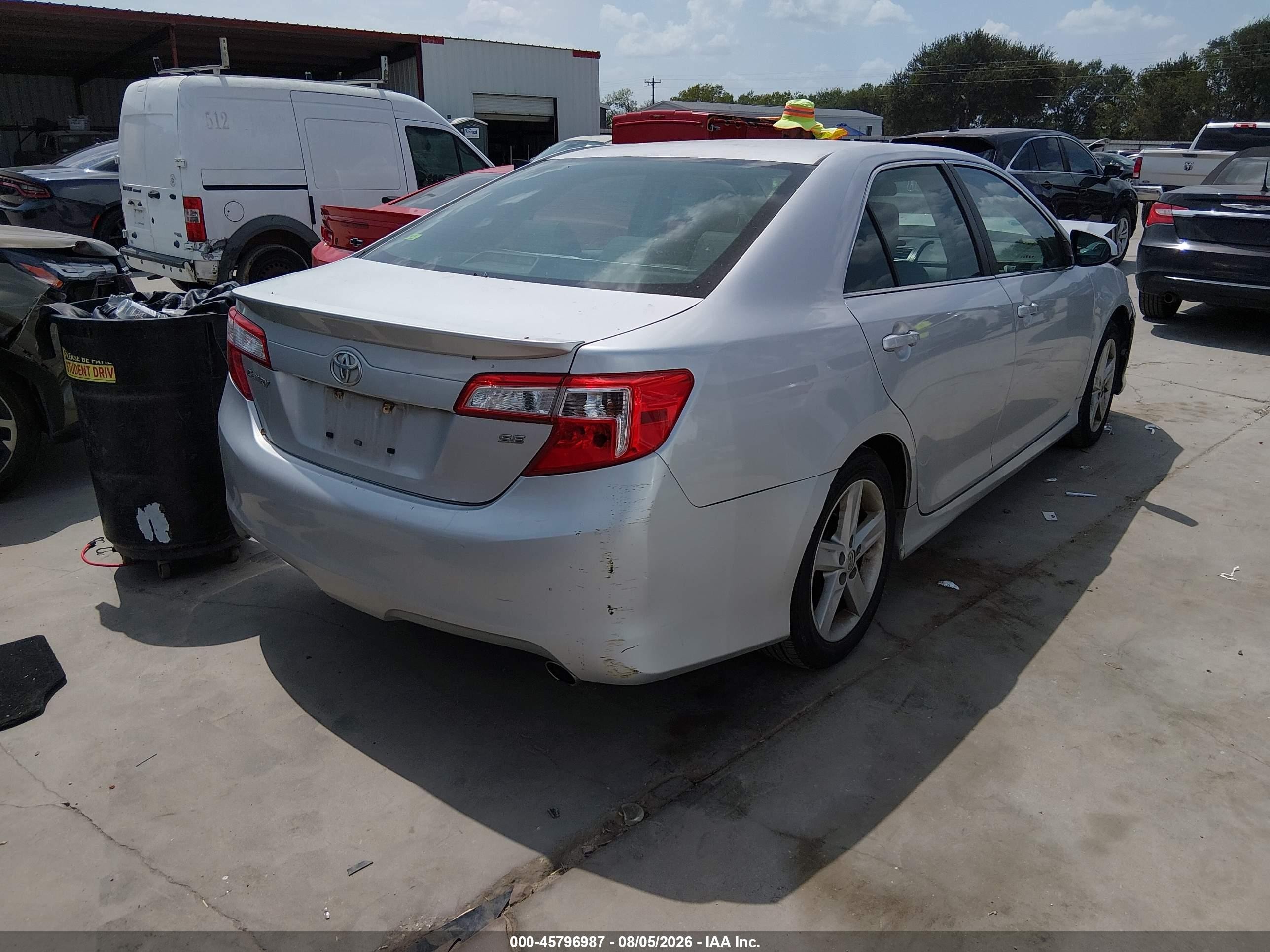 2014 Toyota Camry Se Silver vin: 4T1BF1FKXEU356635