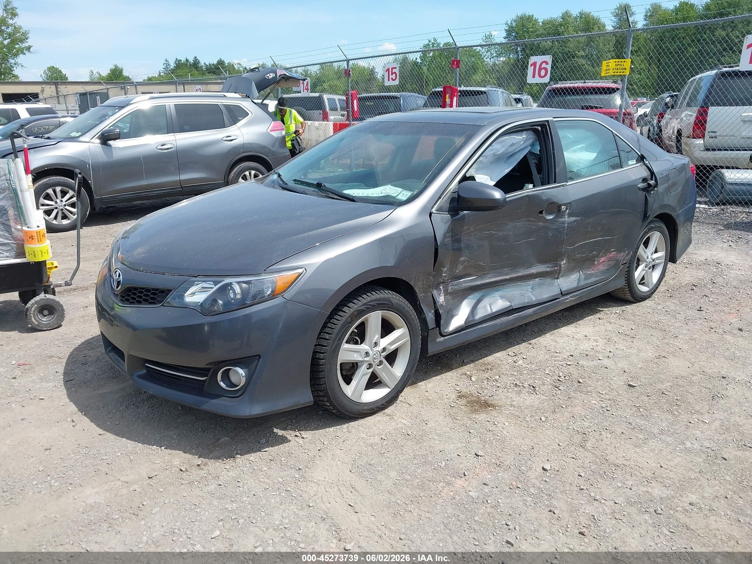 2014 Toyota Camry Se Gray vin: 4T1BF1FKXEU375511