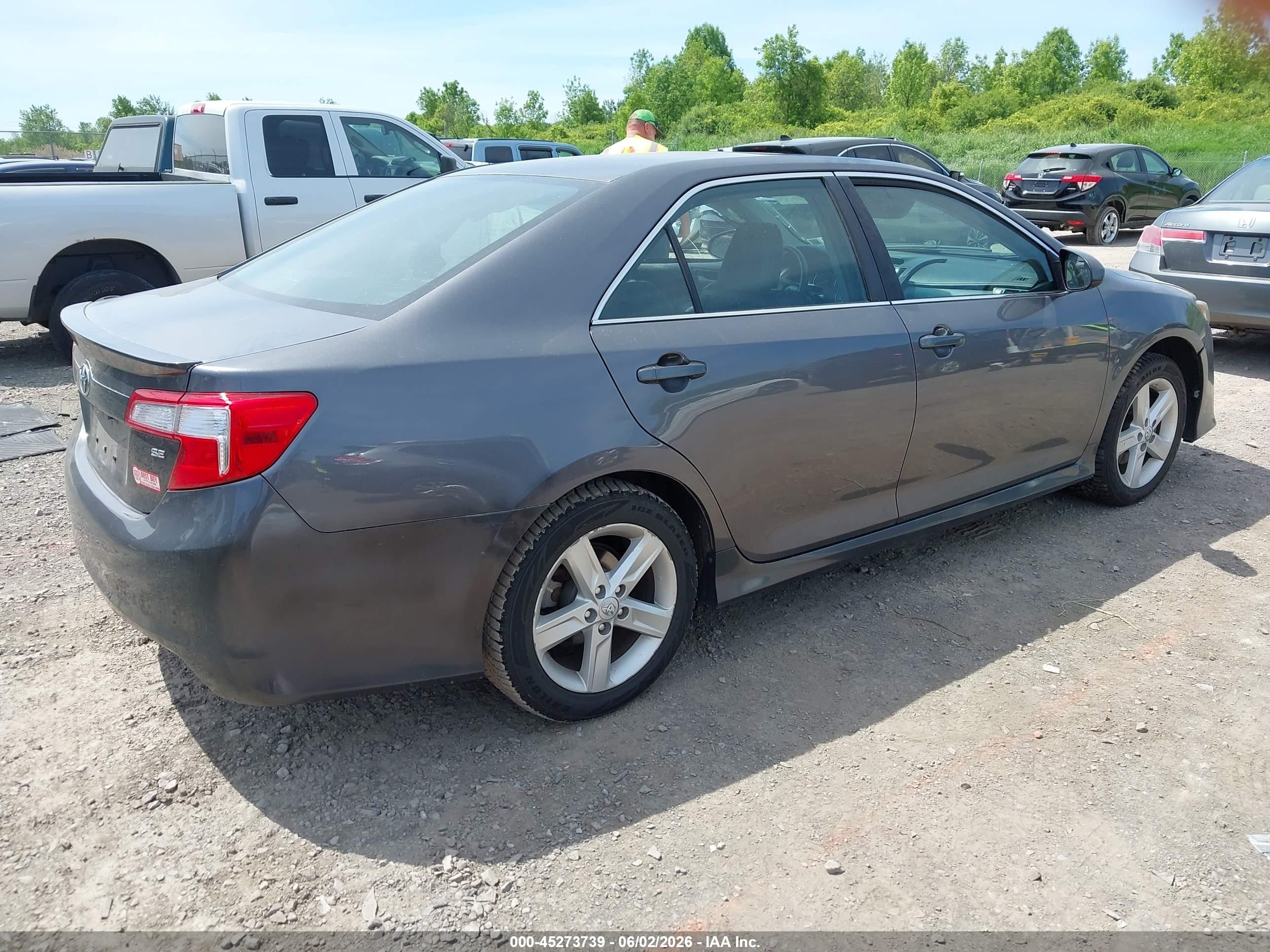 2014 Toyota Camry Se Gray vin: 4T1BF1FKXEU375511
