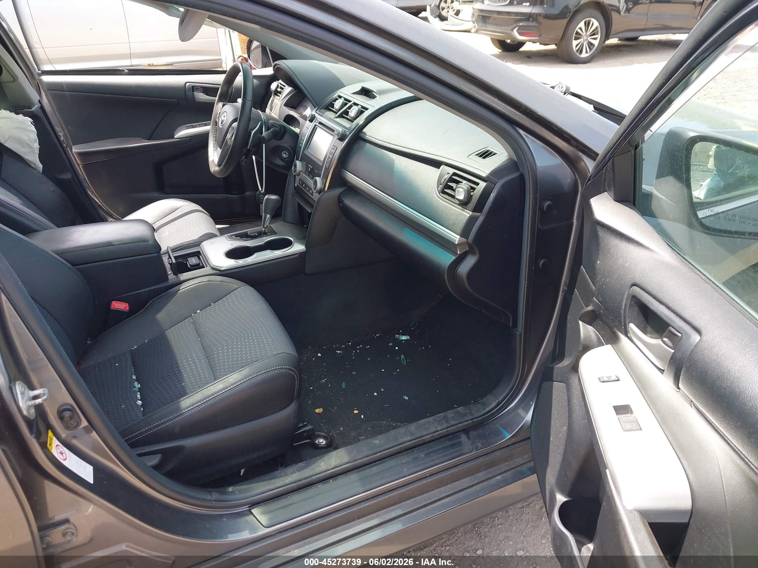 2014 Toyota Camry Se Gray vin: 4T1BF1FKXEU375511
