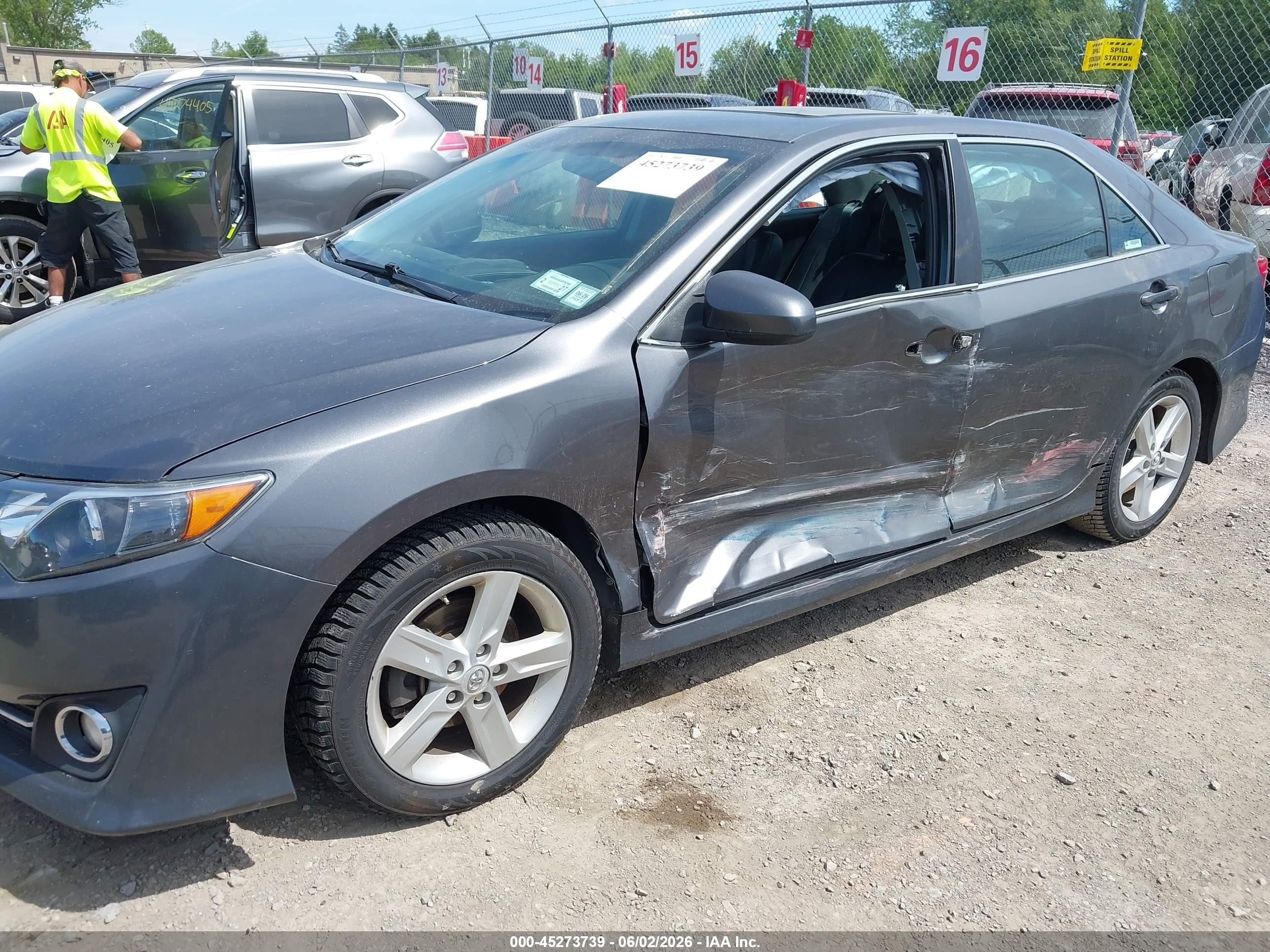 2014 Toyota Camry Se Gray vin: 4T1BF1FKXEU375511