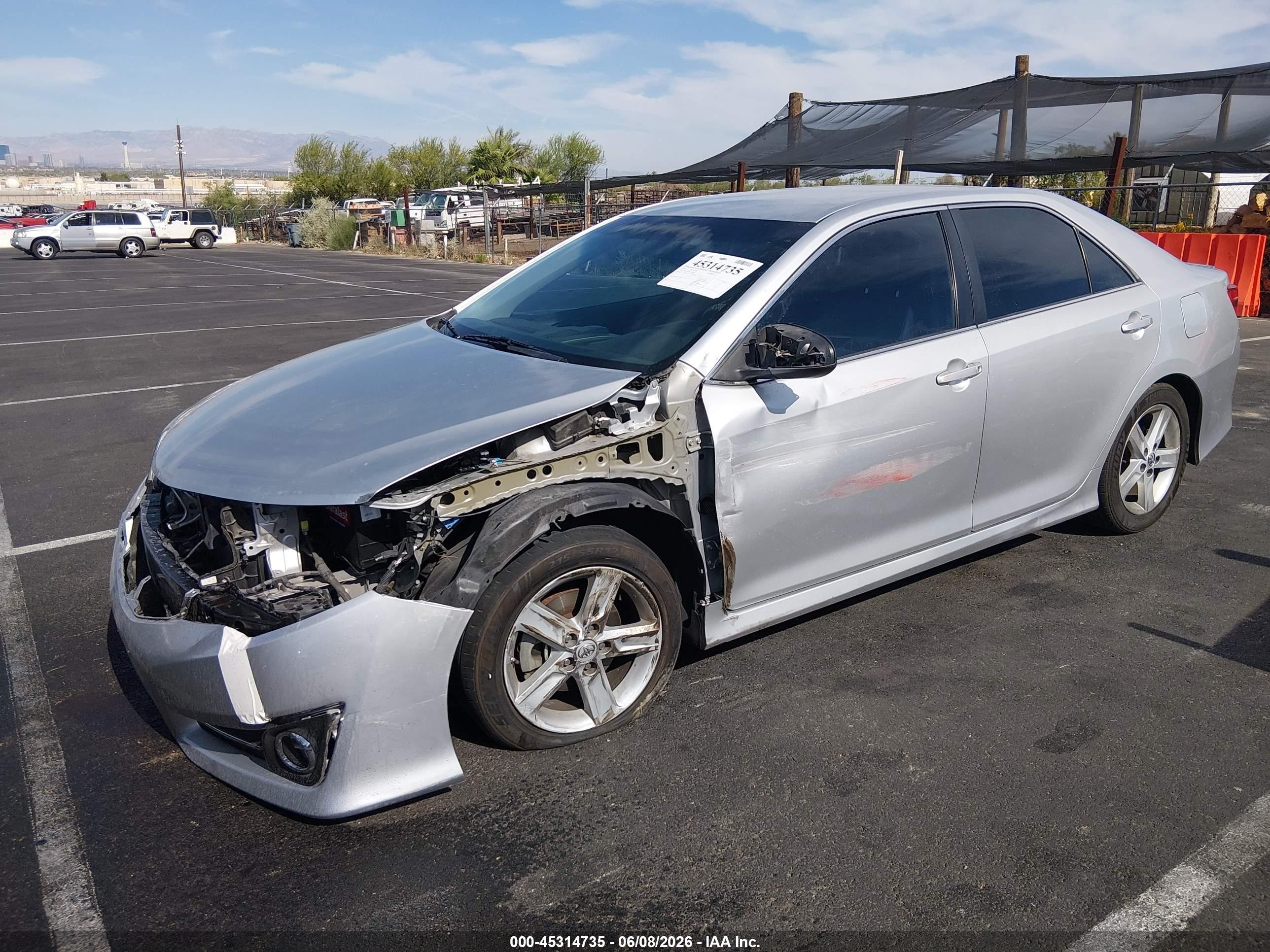 2014 Toyota Camry Se Silver vin: 4T1BF1FKXEU380143