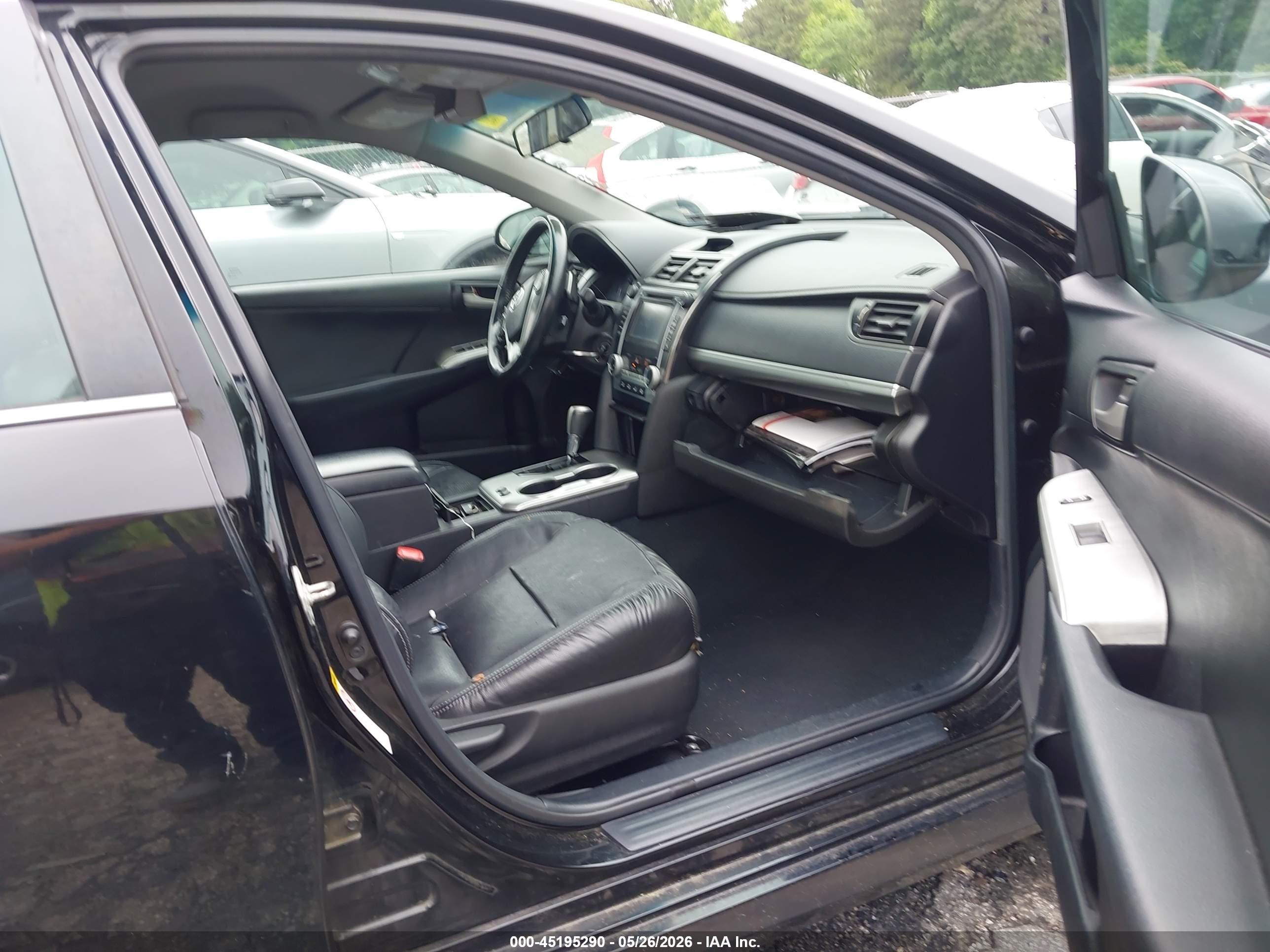 2014 Toyota Camry Se Черный vin: 4T1BF1FKXEU383267