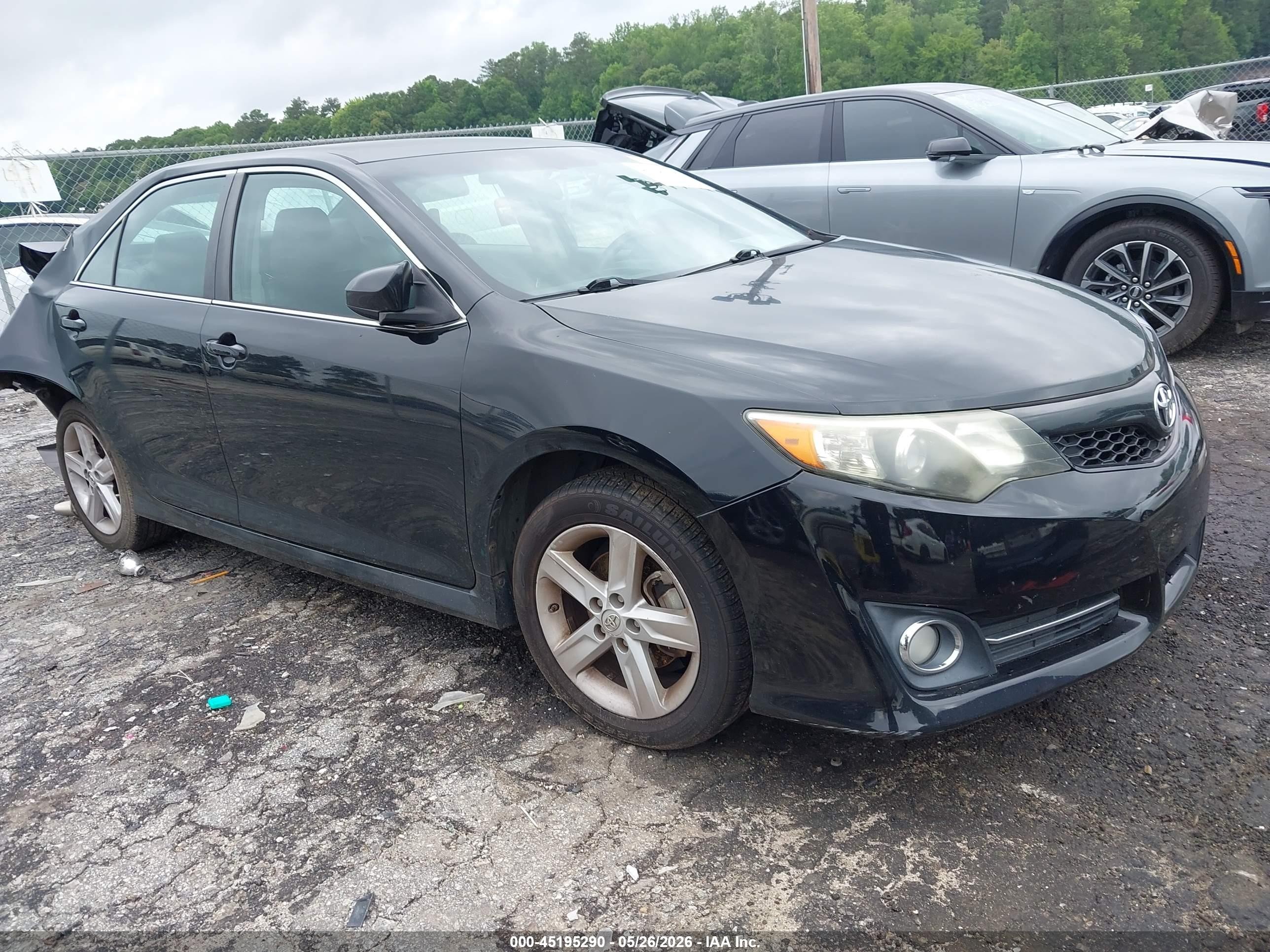 2014 Toyota Camry Se Черный vin: 4T1BF1FKXEU383267