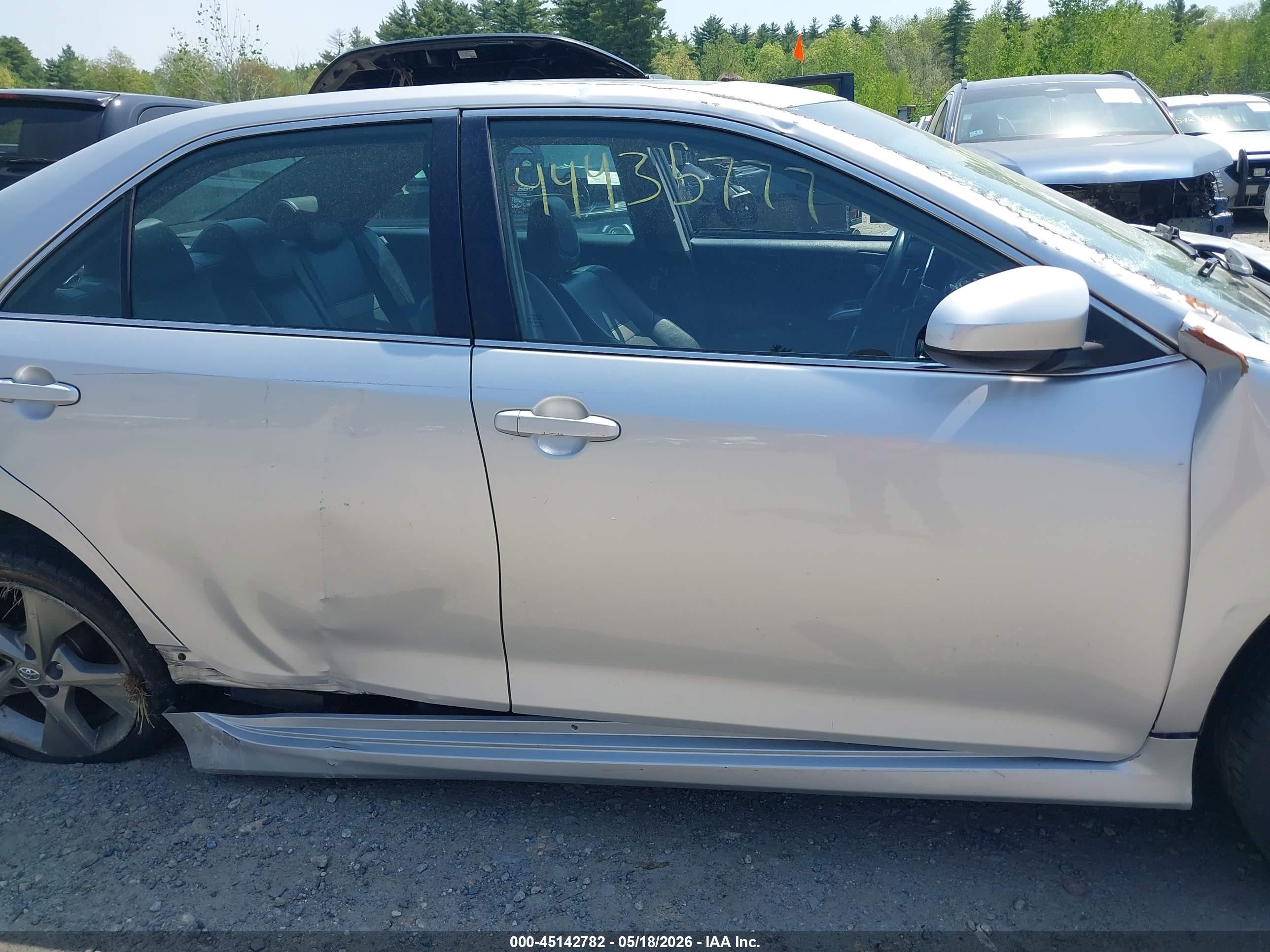2014 Toyota Camry Se Sport Silver vin: 4T1BF1FKXEU393393