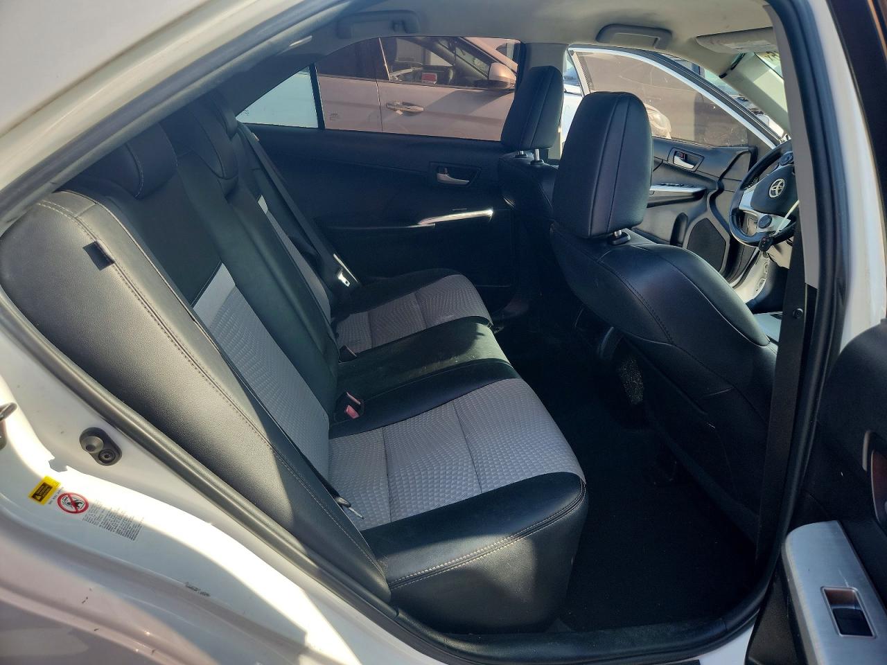 2014 Toyota Camry Se White vin: 4T1BF1FKXEU416140
