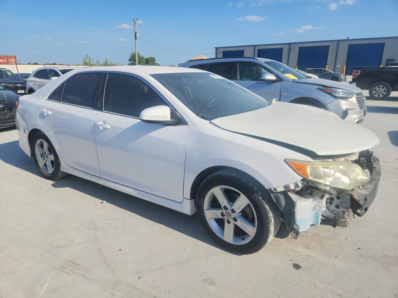 2014 Toyota Camry Se White vin: 4T1BF1FKXEU416140