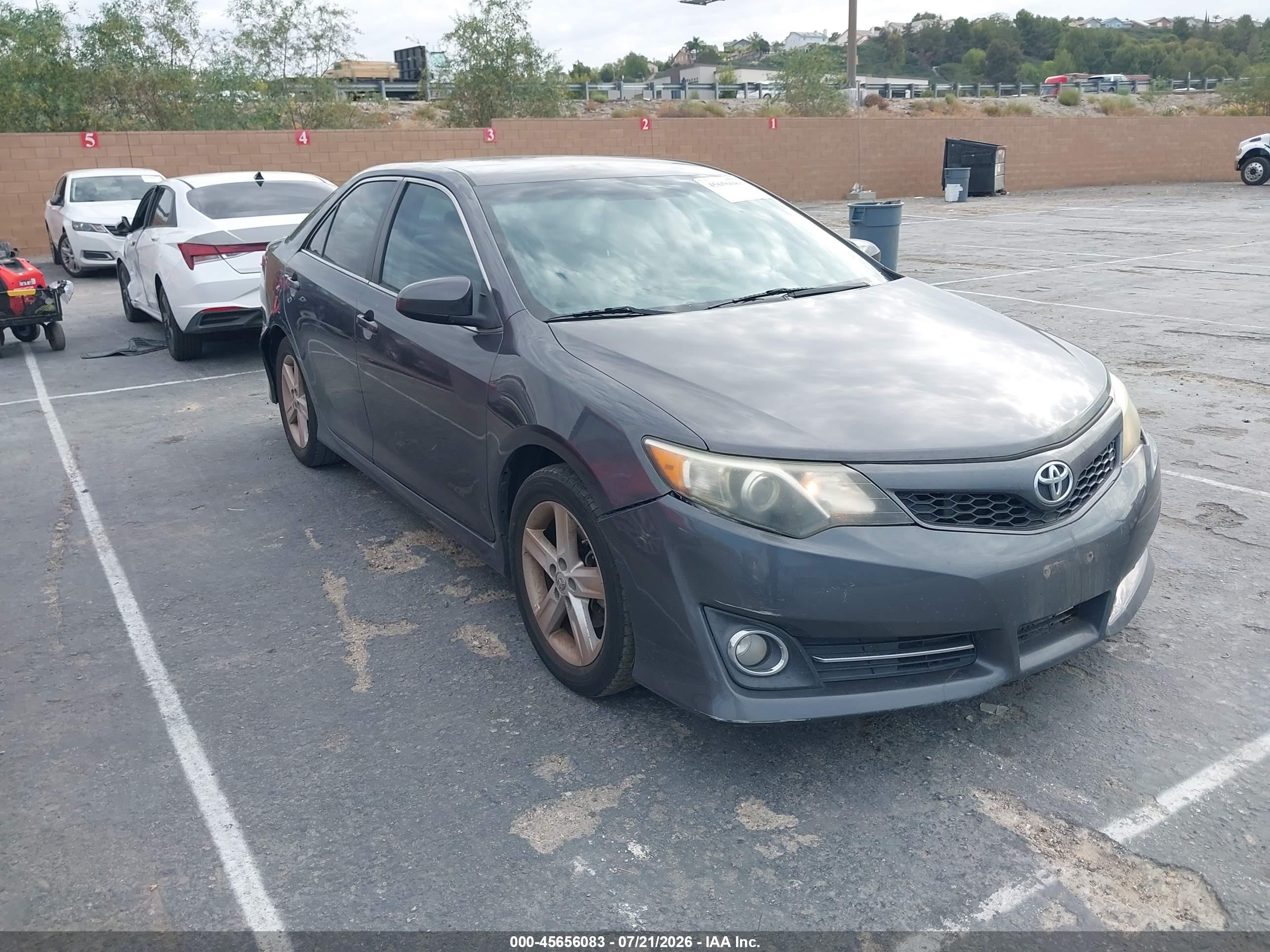 2014 Toyota Camry Se Gray vin: 4T1BF1FKXEU417840