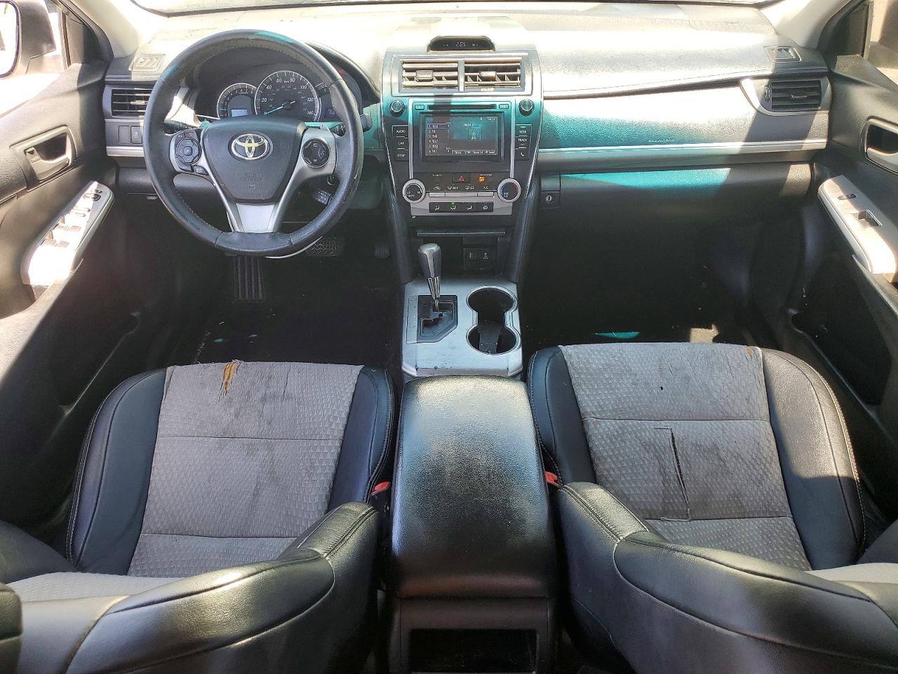 2014 Toyota Camry Se White vin: 4T1BF1FKXEU463149