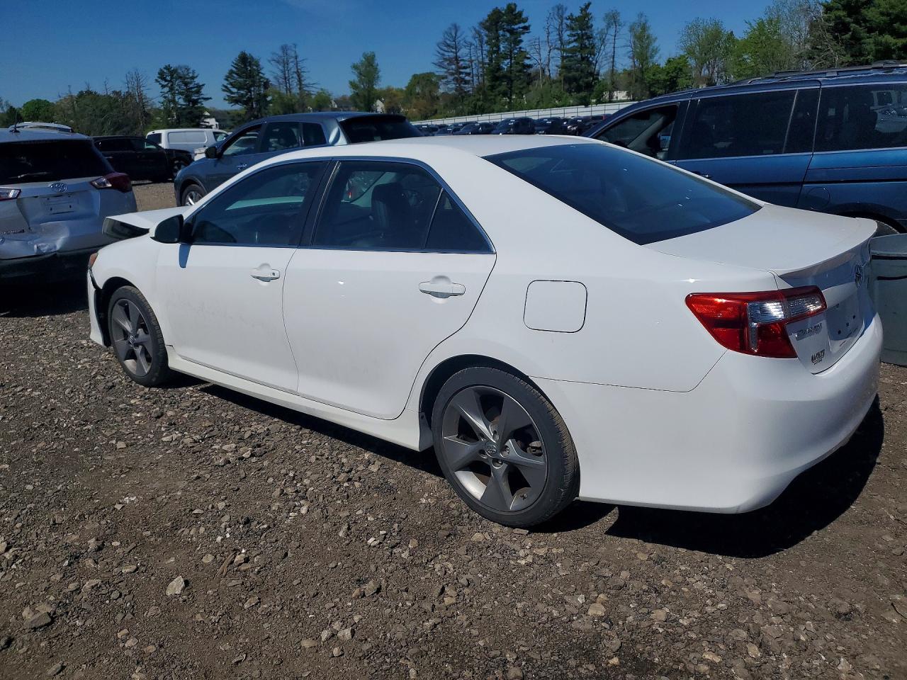 2014 Toyota Camry Se Sport Белый vin: 4T1BF1FKXEU466567