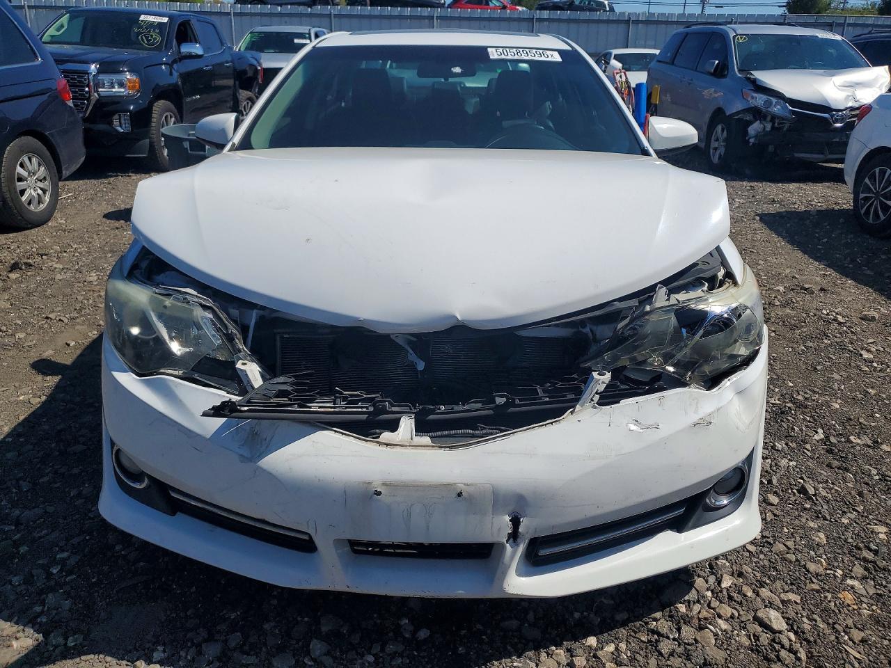 2014 Toyota Camry Se Sport Белый vin: 4T1BF1FKXEU466567