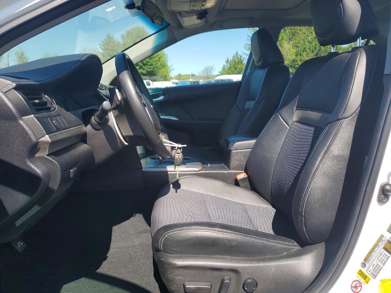 2014 Toyota Camry Se Sport Белый vin: 4T1BF1FKXEU466567