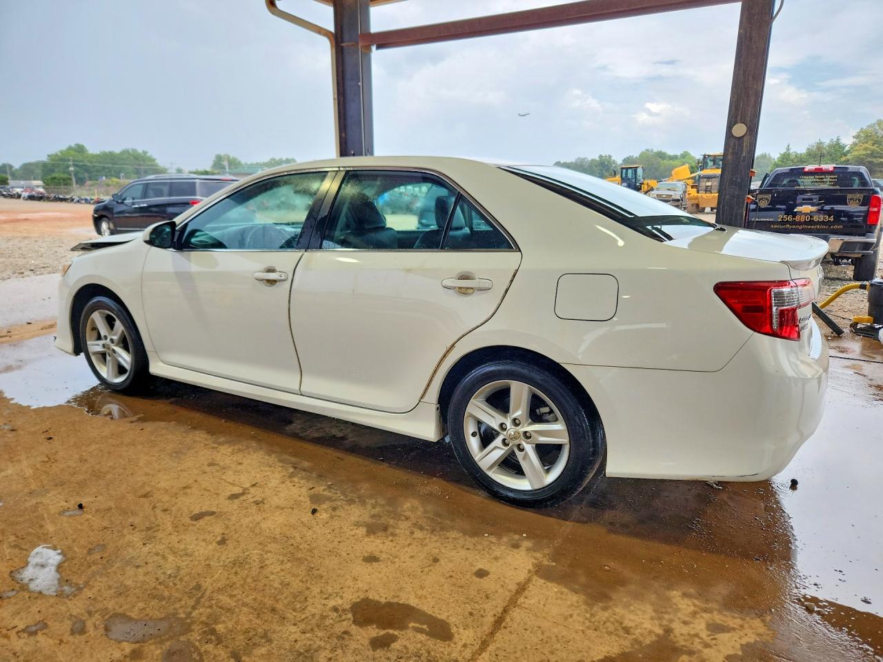 2014 Toyota Camry Se White vin: 4T1BF1FKXEU727616