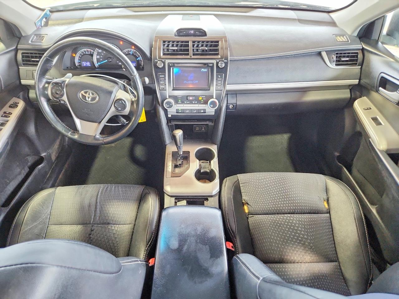 2014 Toyota Camry Se White vin: 4T1BF1FKXEU727616