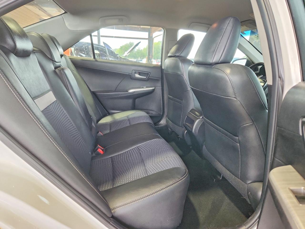 2014 Toyota Camry Se White vin: 4T1BF1FKXEU727616