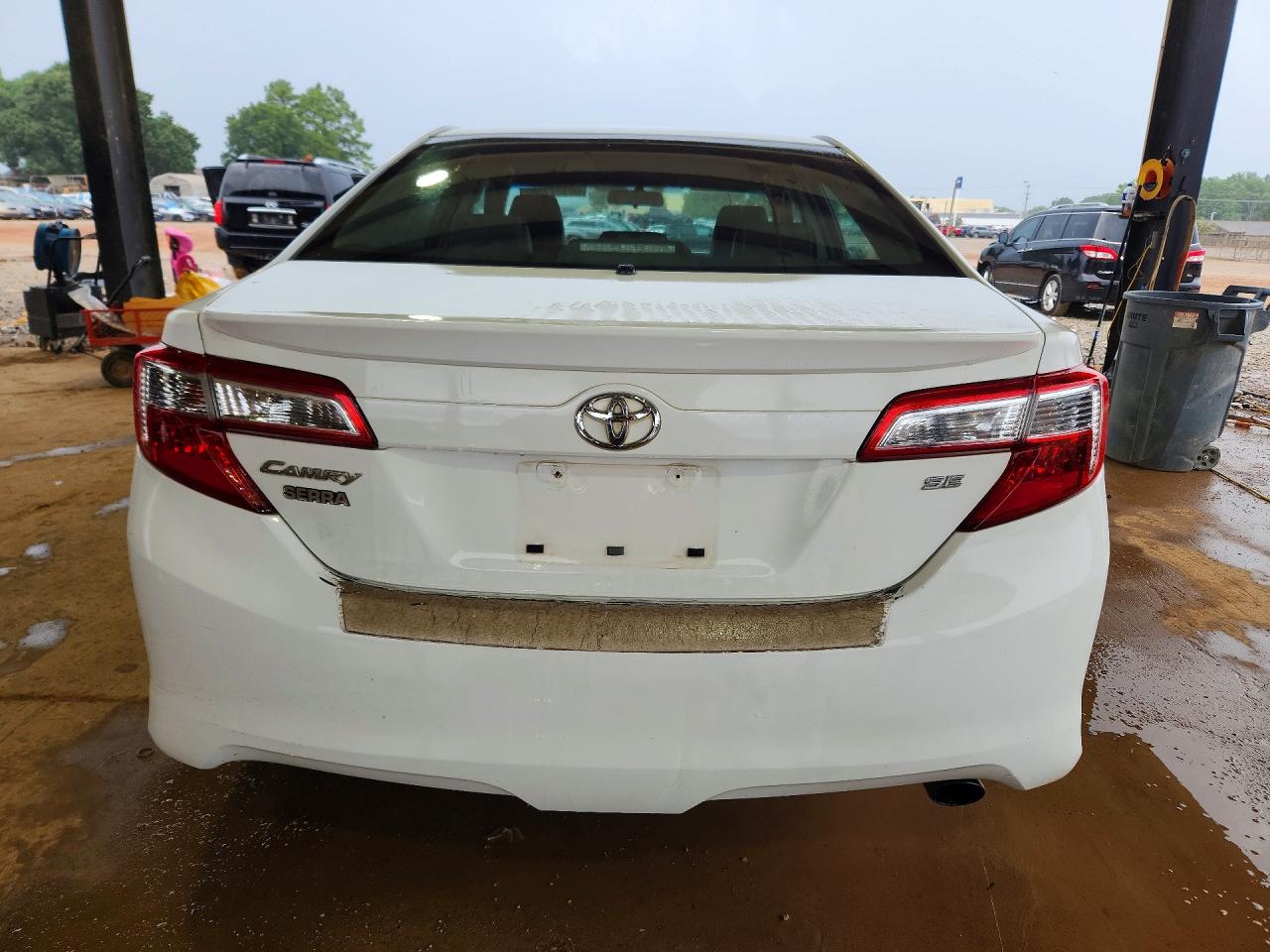 2014 Toyota Camry Se White vin: 4T1BF1FKXEU727616