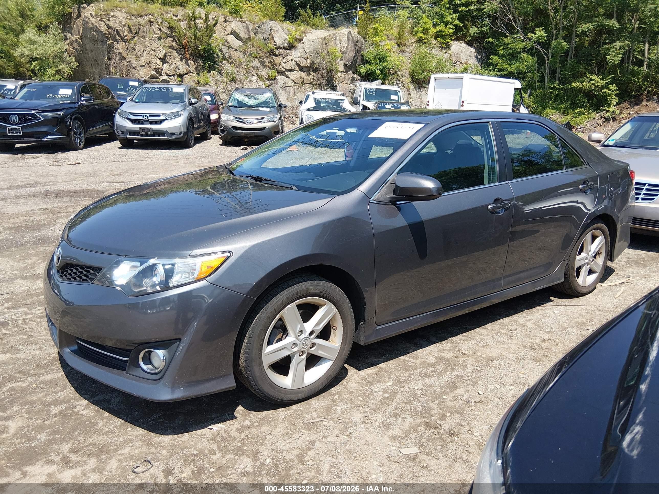 2014 Toyota Camry Se Gray vin: 4T1BF1FKXEU731861