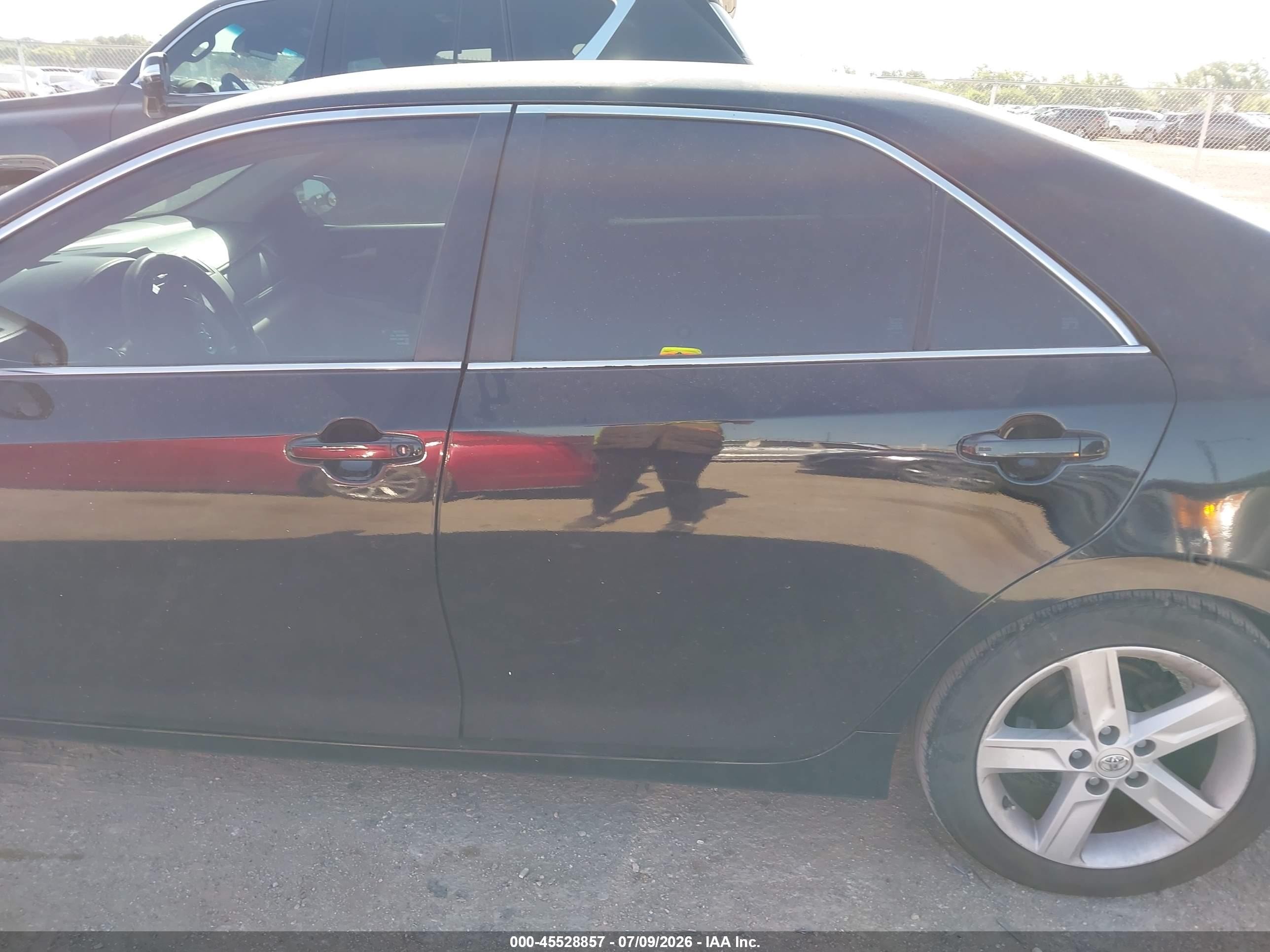 2014 Toyota Camry L Black vin: 4T1BF1FKXEU738440