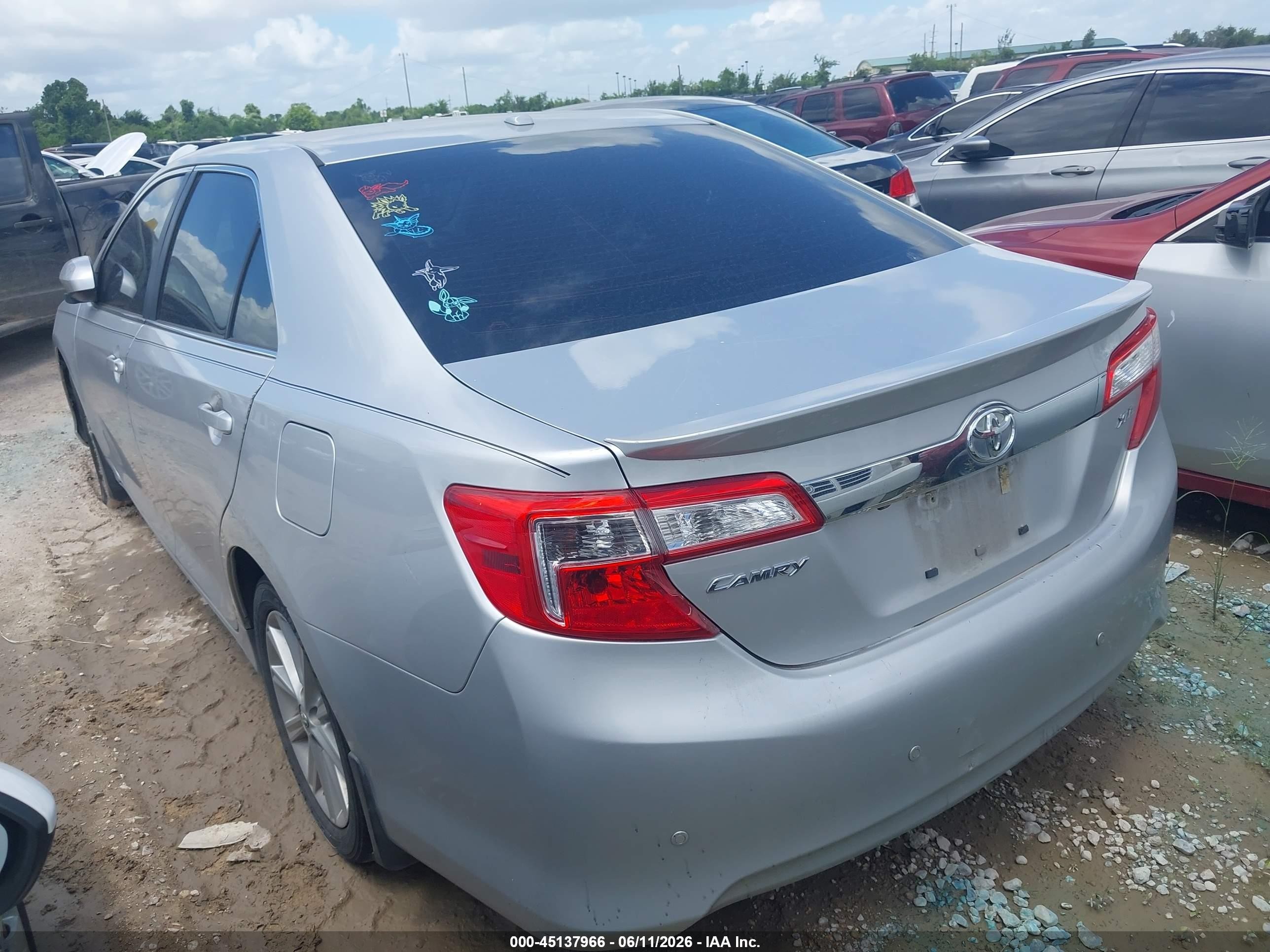 2014 Toyota Camry Xle Silver vin: 4T1BF1FKXEU742827