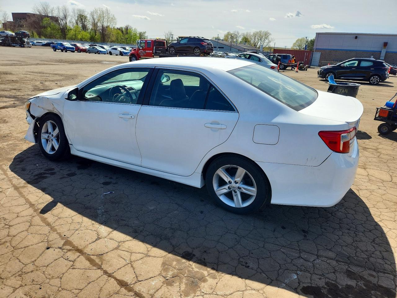 2014 Toyota Camry Se White vin: 4T1BF1FKXEU758008