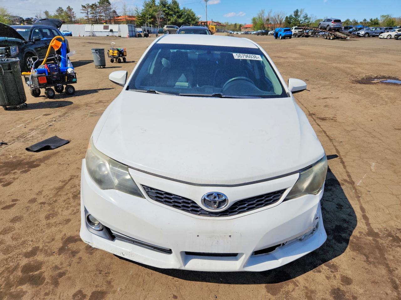 2014 Toyota Camry Se White vin: 4T1BF1FKXEU758008