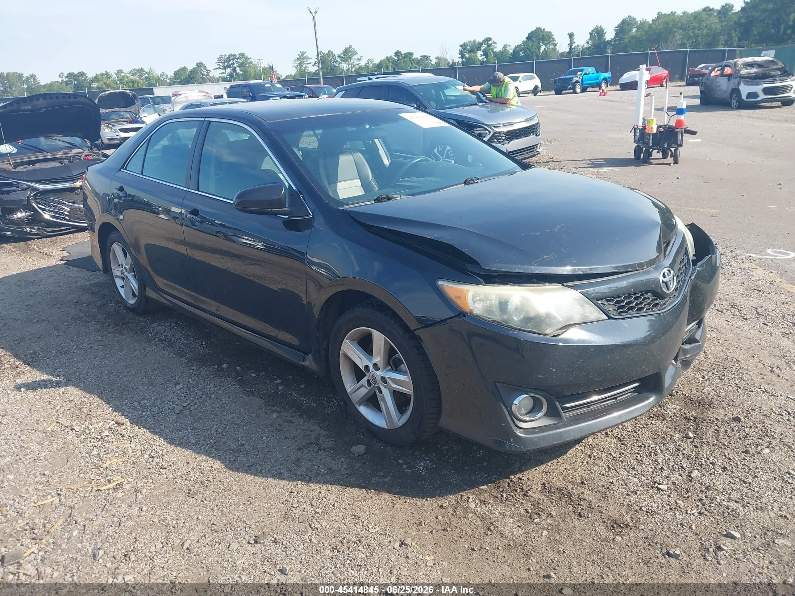 2014 Toyota Camry Se Black vin: 4T1BF1FKXEU760955