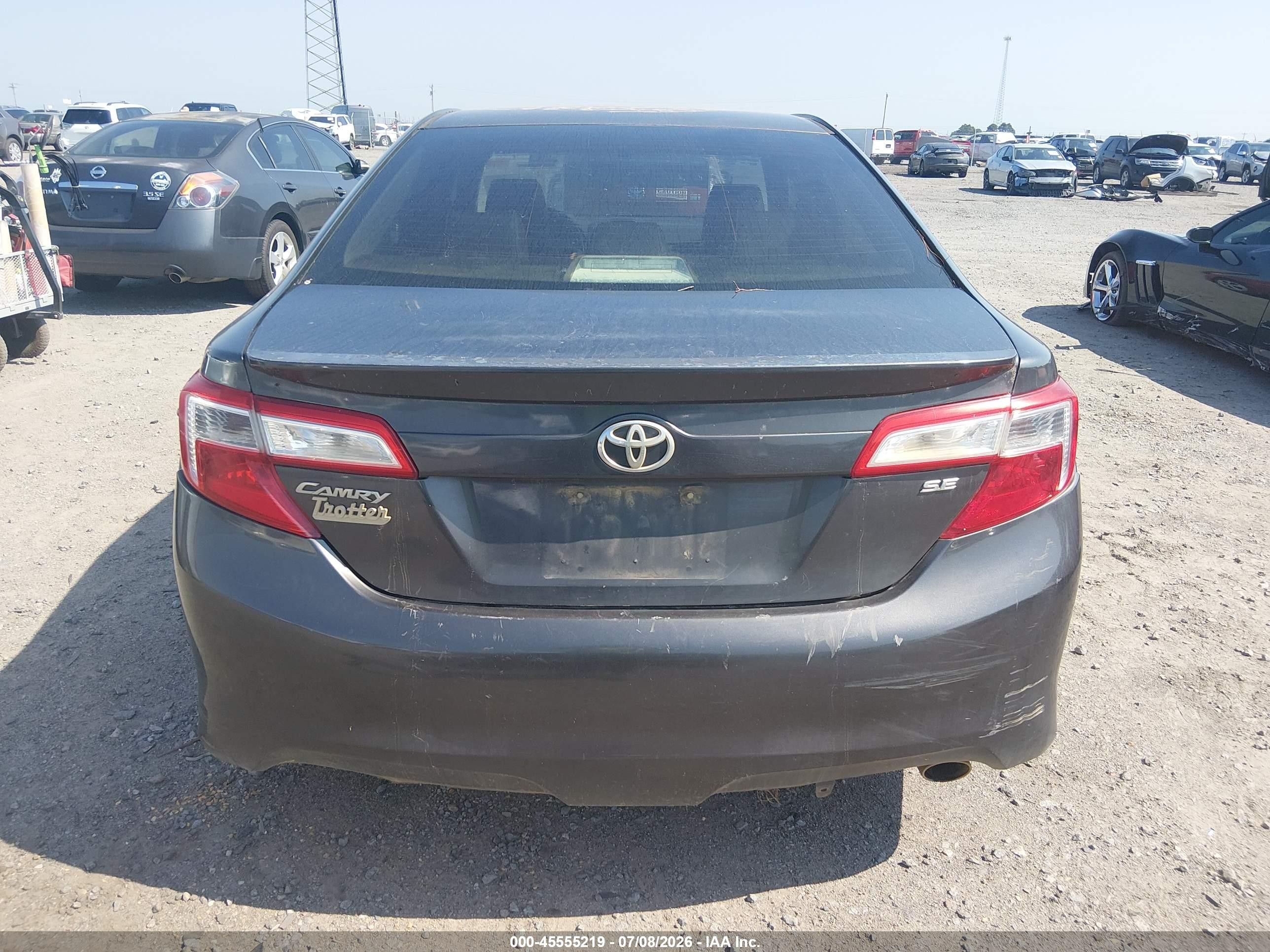 2014 Toyota Camry Se Gray vin: 4T1BF1FKXEU765167