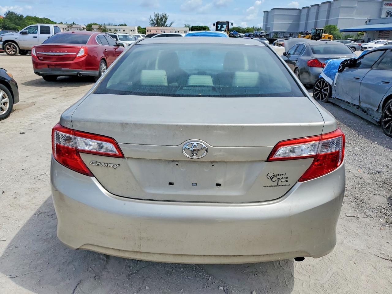 2014 Toyota Camry L Gold vin: 4T1BF1FKXEU771499