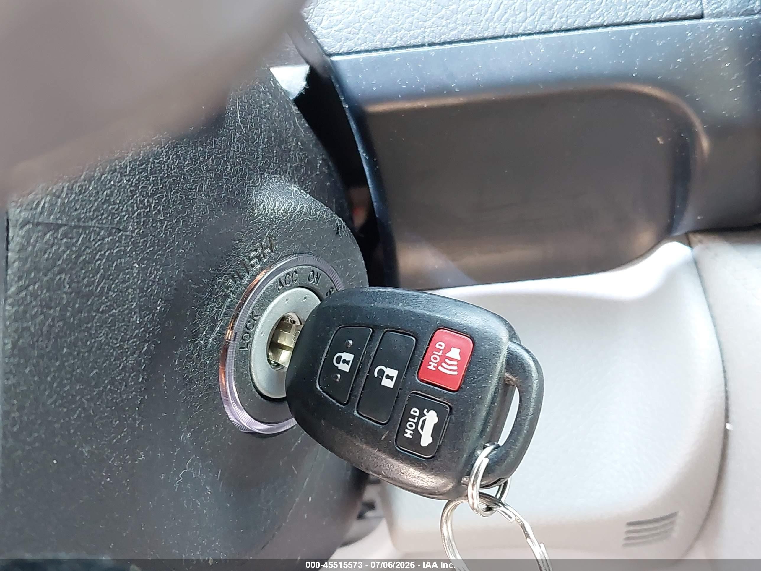 2014 Toyota Camry Le Gray vin: 4T1BF1FKXEU779229