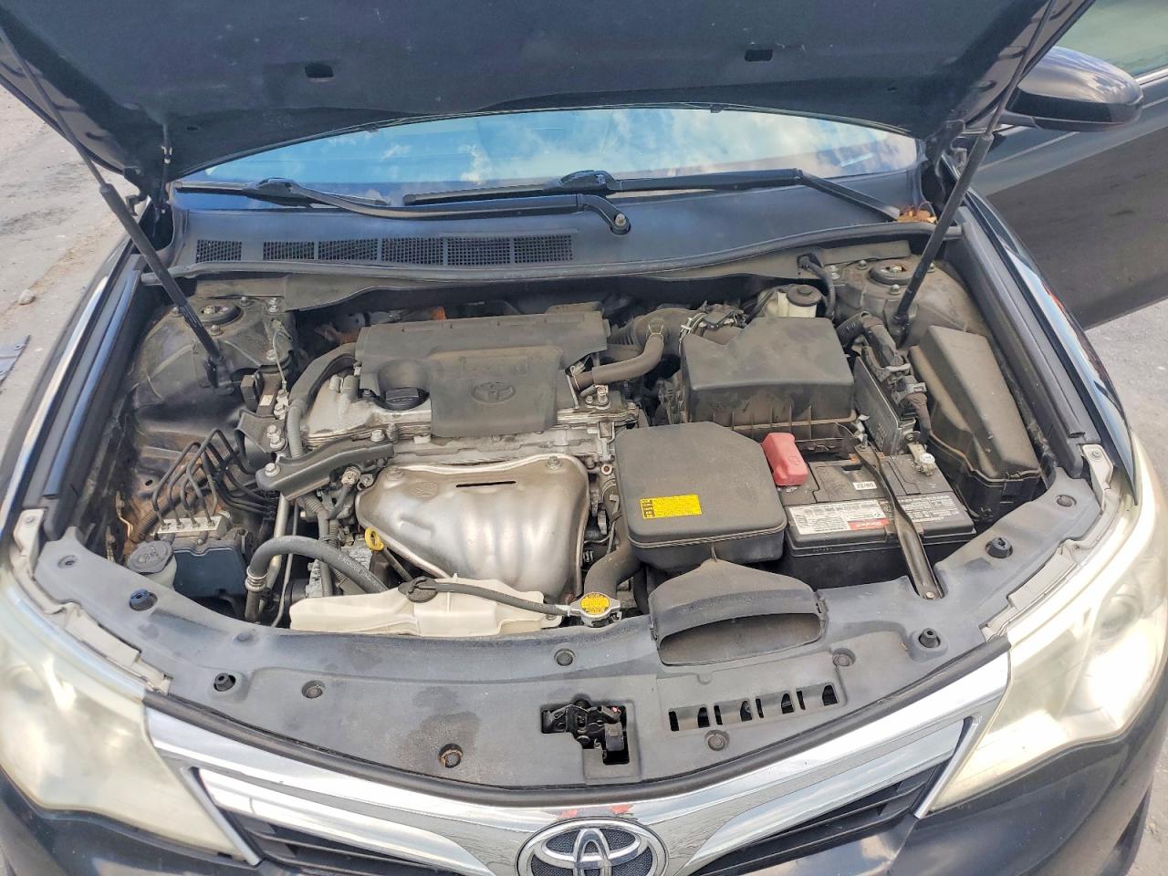 2014 Toyota Camry Le Black vin: 4T1BF1FKXEU782566