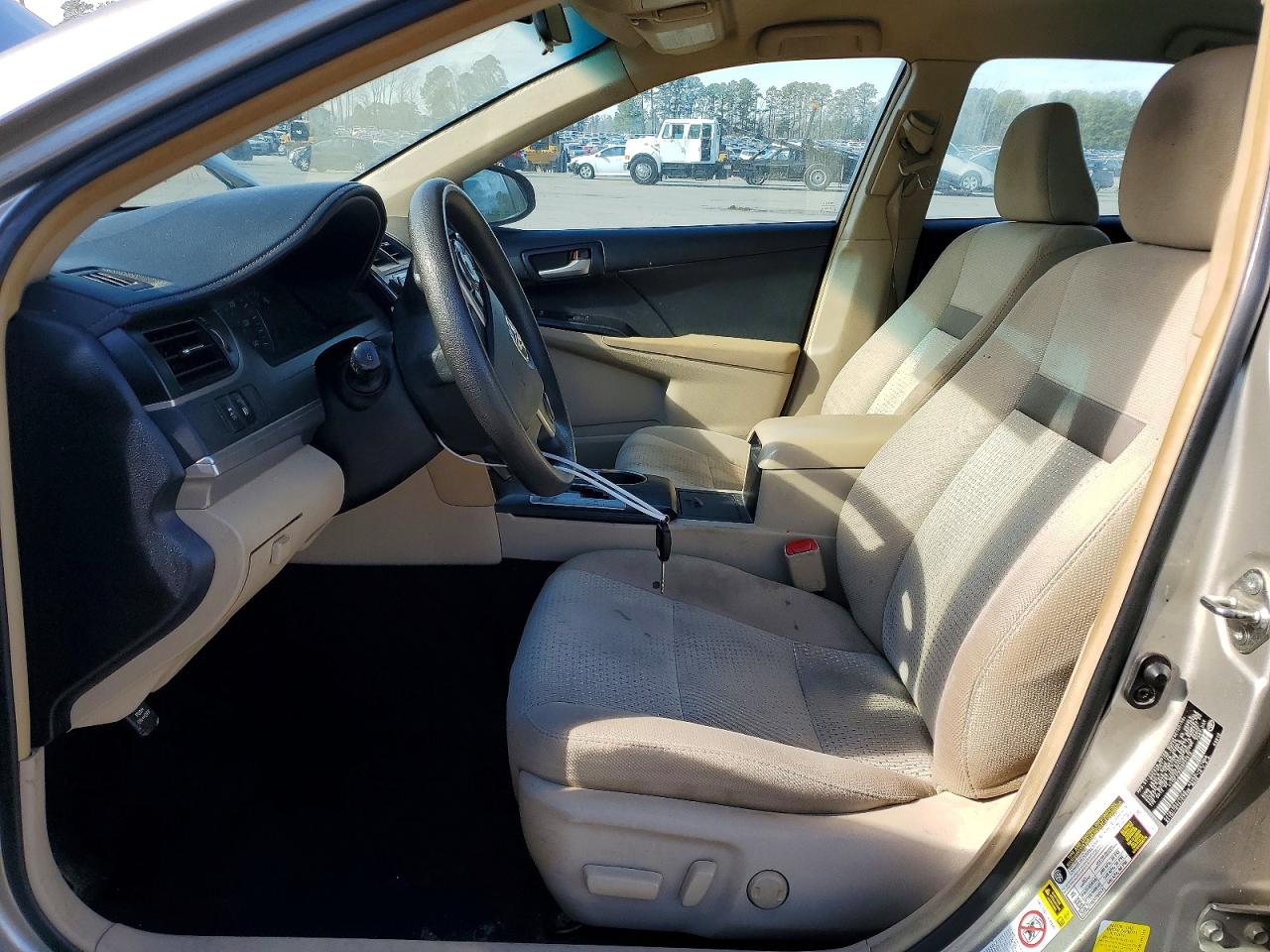 2014 Toyota Camry L Beige vin: 4T1BF1FKXEU791512