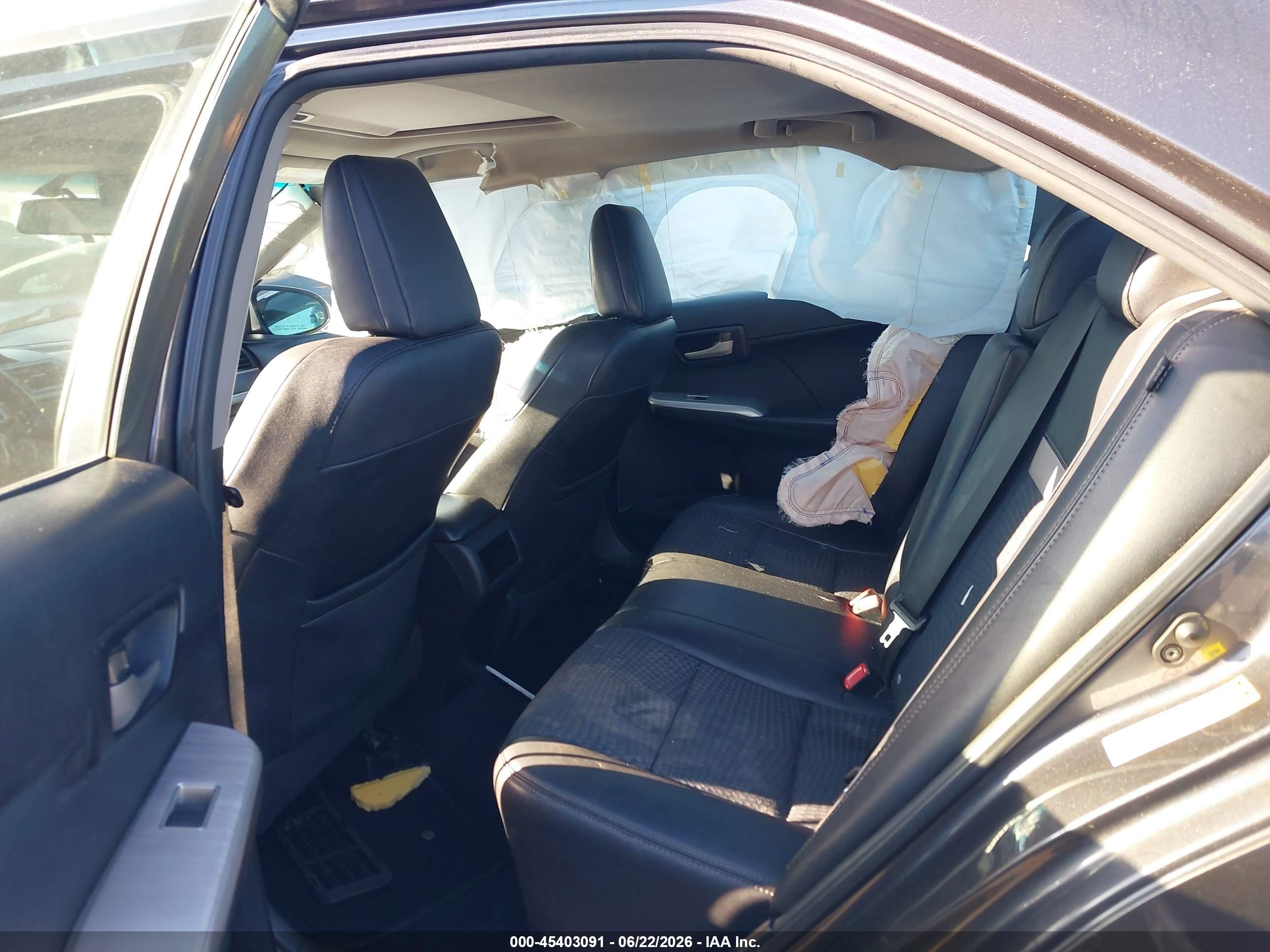2014 Toyota Camry Se Sport Gray vin: 4T1BF1FKXEU820801