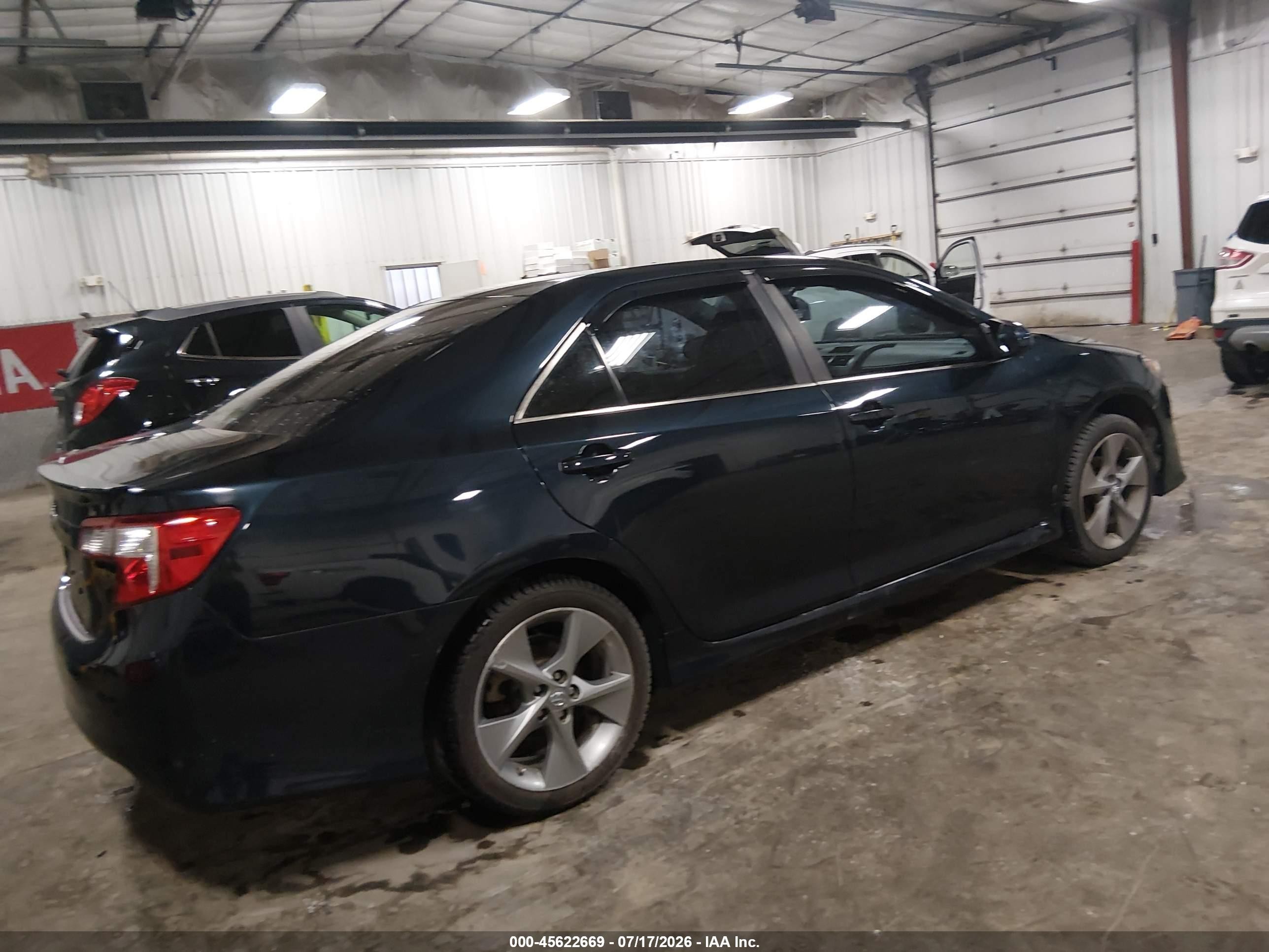 2014 Toyota Camry Se Sport Dark Blue vin: 4T1BF1FKXEU833550